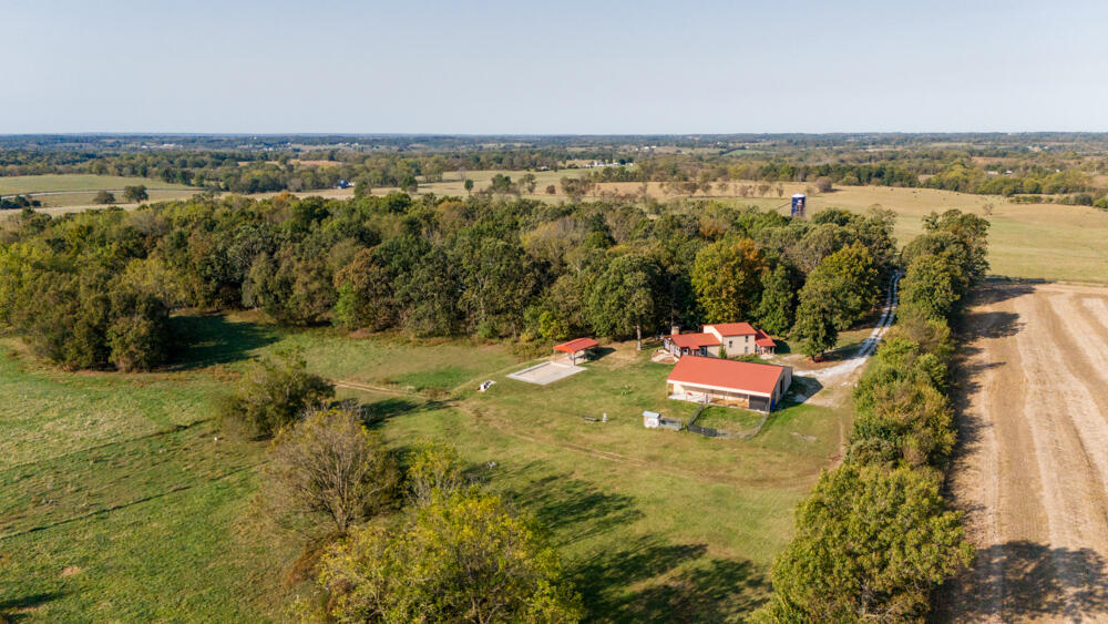 620 Washam Road Property Photo 14