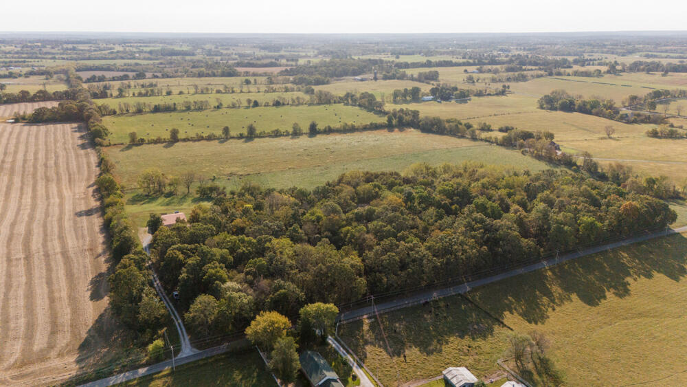 620 Washam Road Property Photo 15