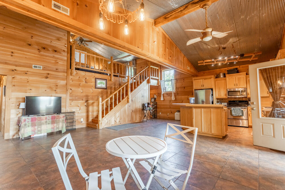 620 Washam Road Property Photo 25