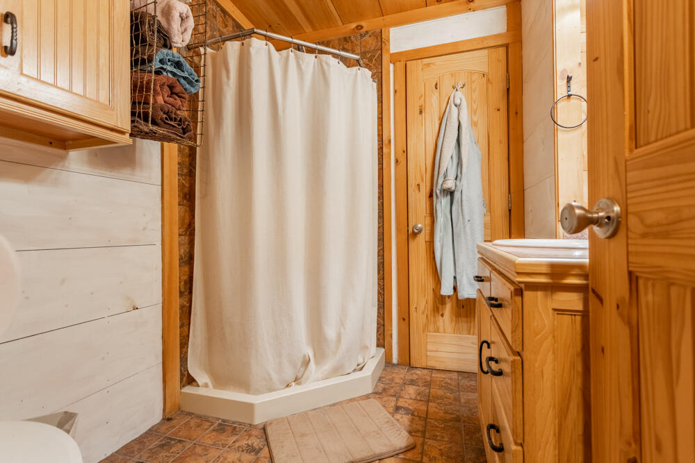 620 Washam Road Property Photo 38
