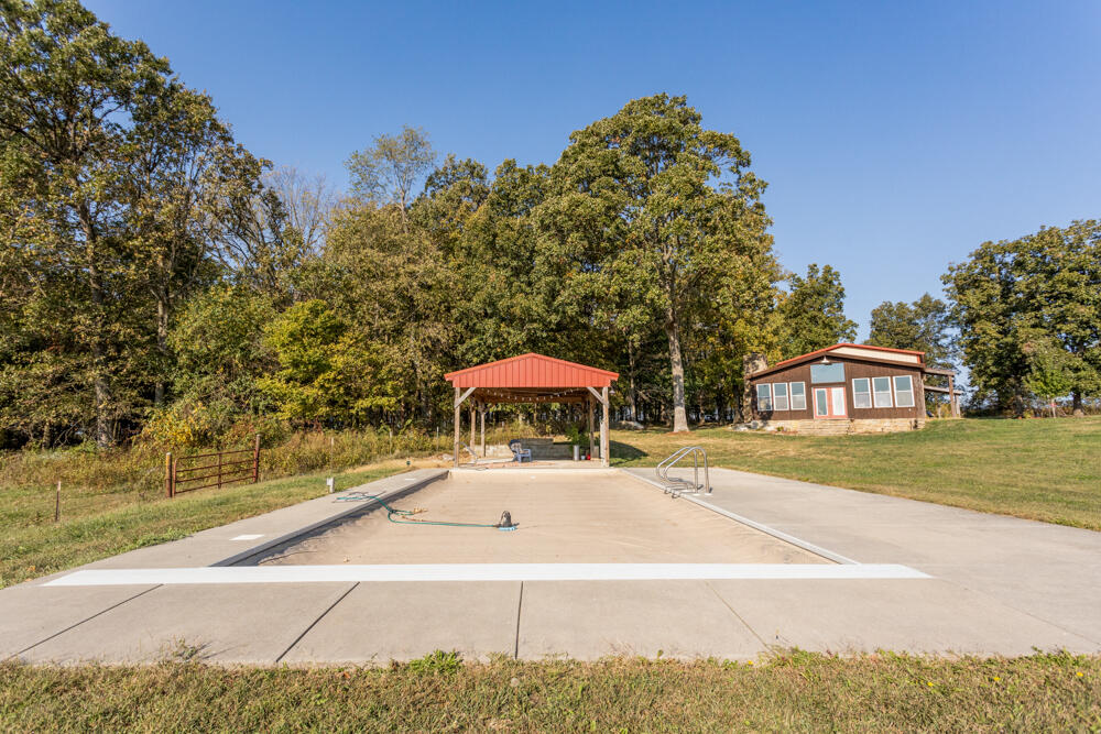 620 Washam Road Property Photo 39