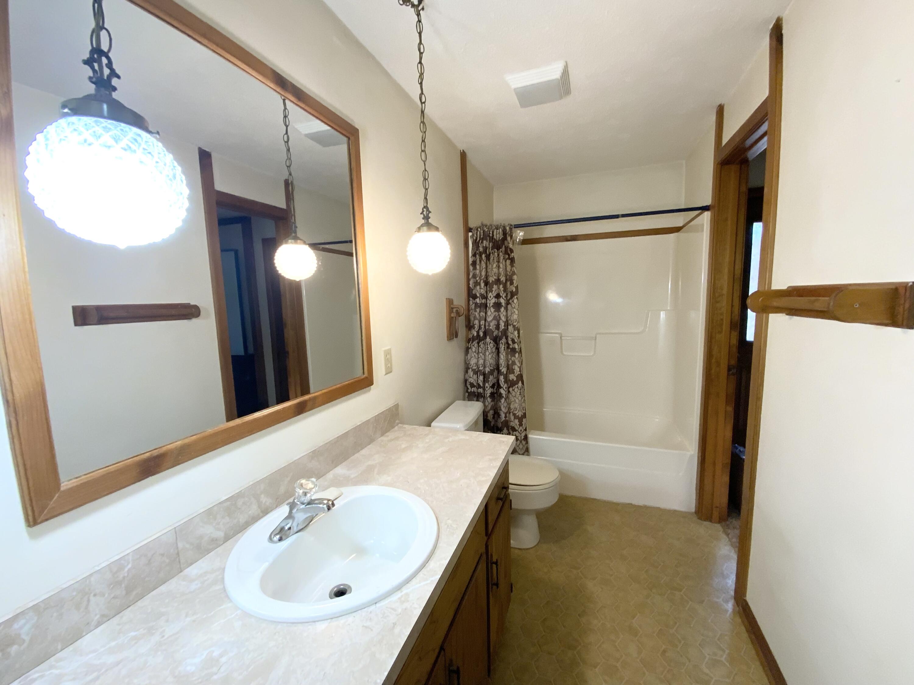 1814 State Highway 125 Property Photo 24