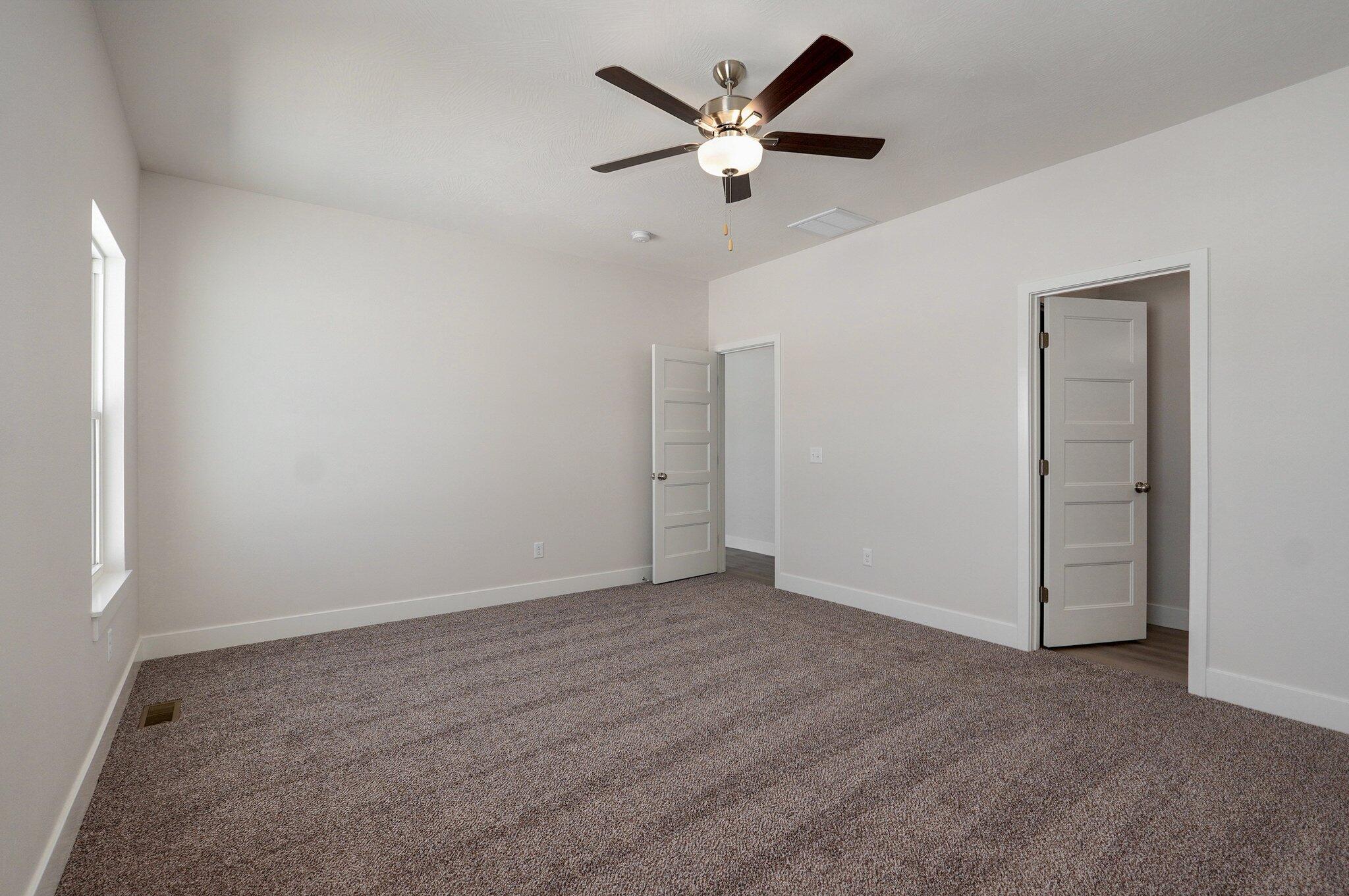 704 North Quantum Court Property Photo 24