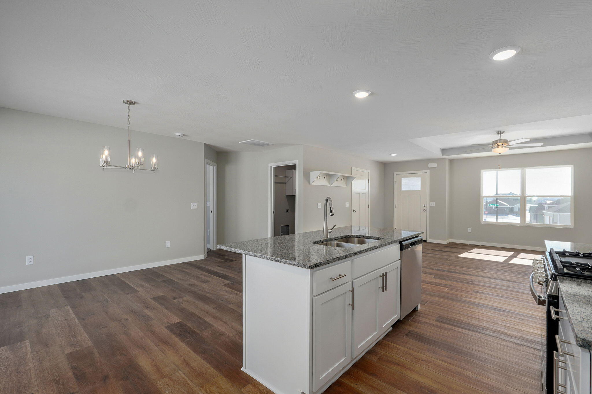 1657 East Macon Street Property Photo 15