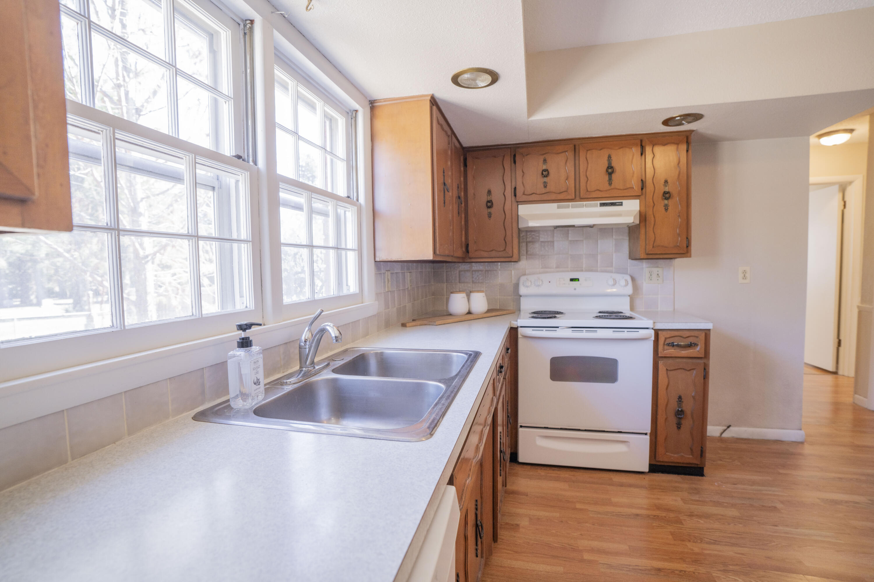 626 North Park Place Property Photo 12