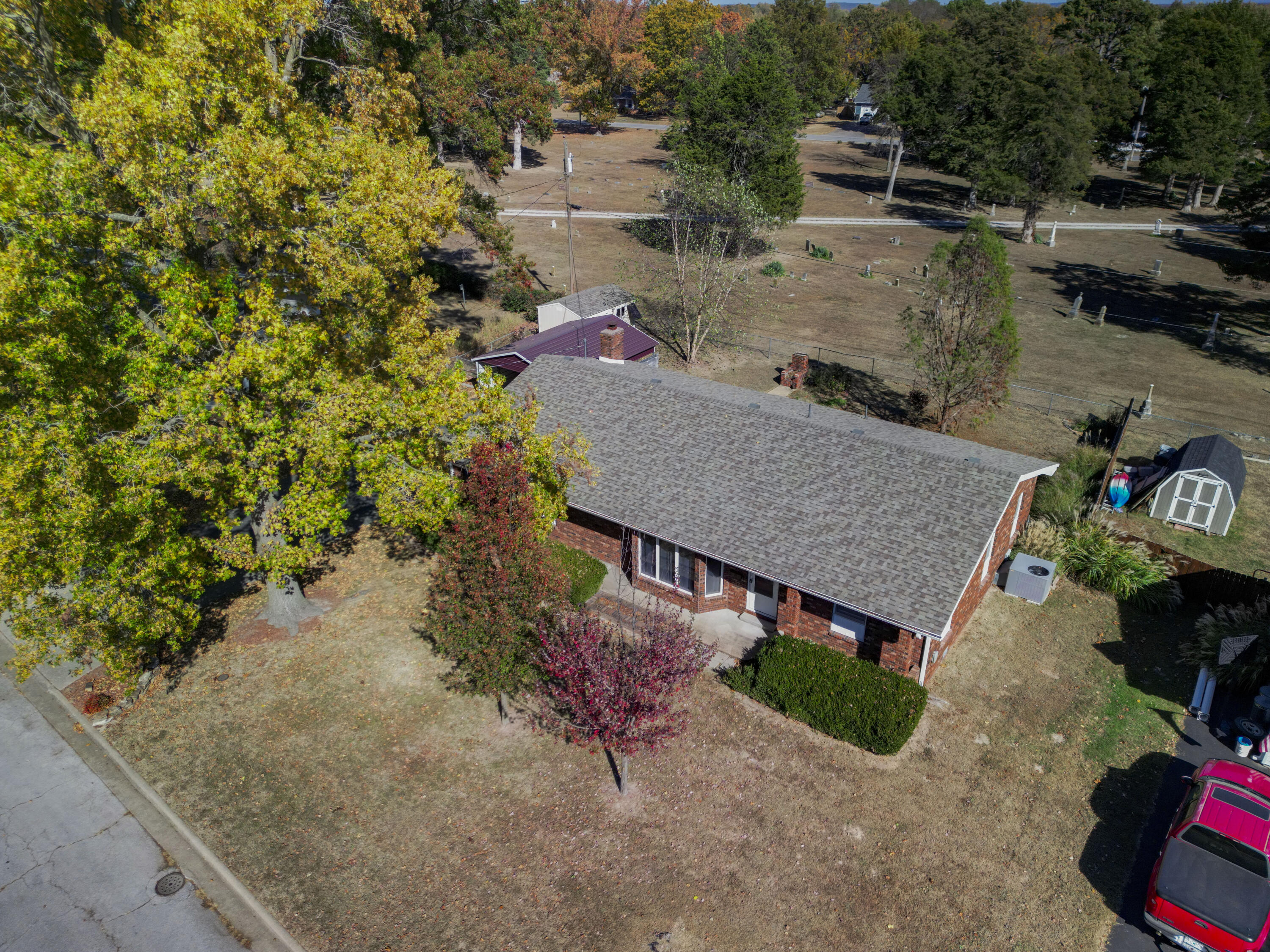 626 North Park Place Property Photo 46