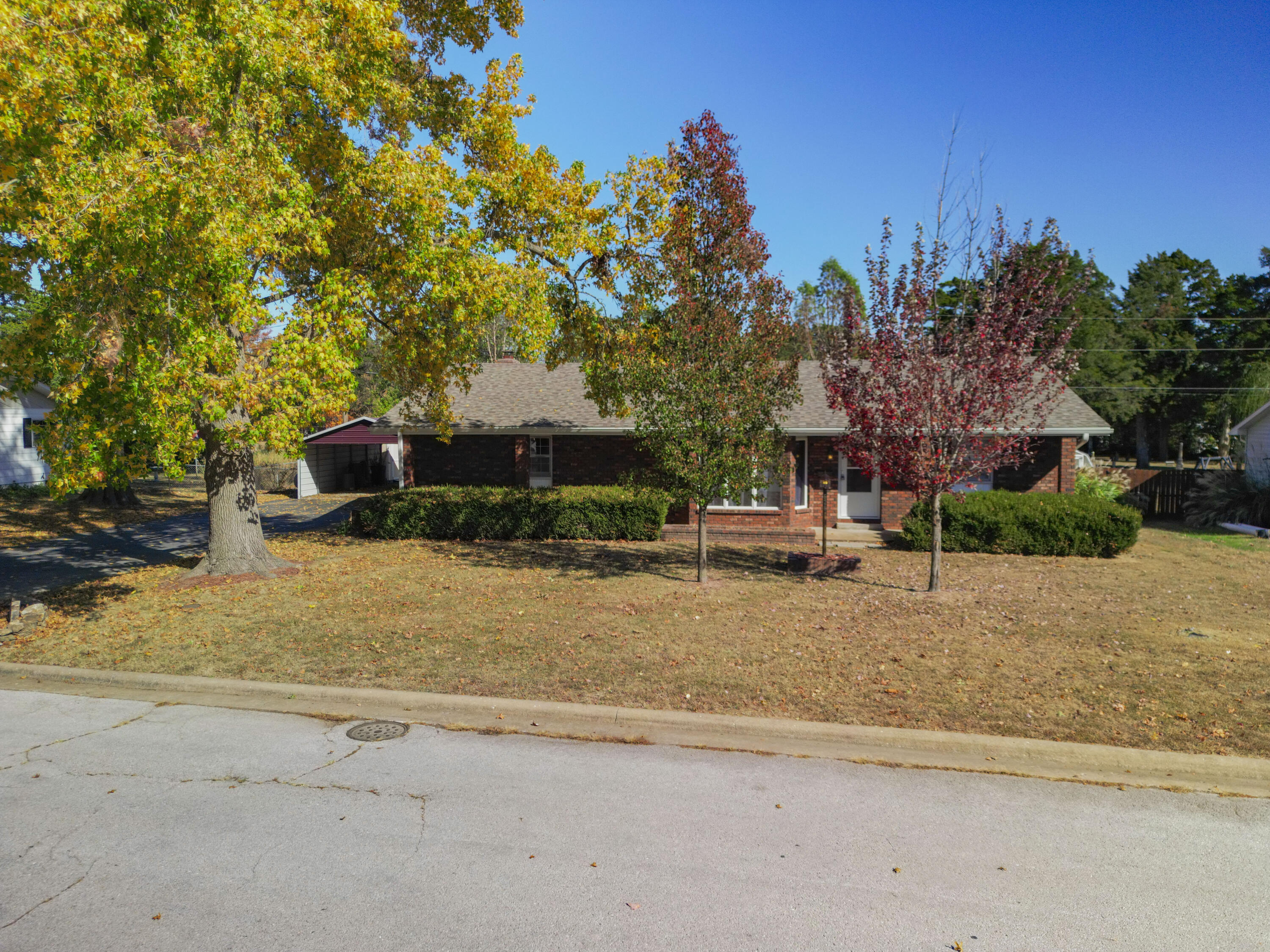 626 North Park Place Property Photo 49