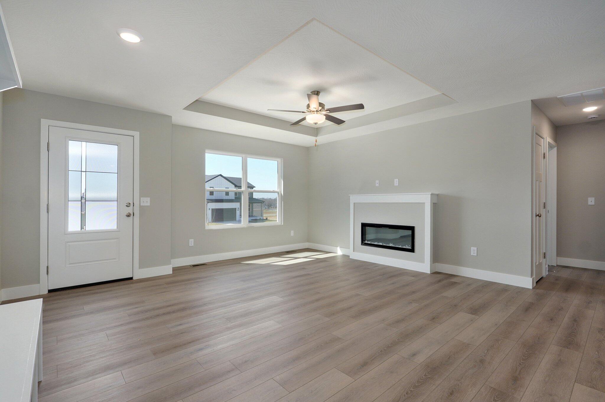 1693 East Macon Street Property Photo 8