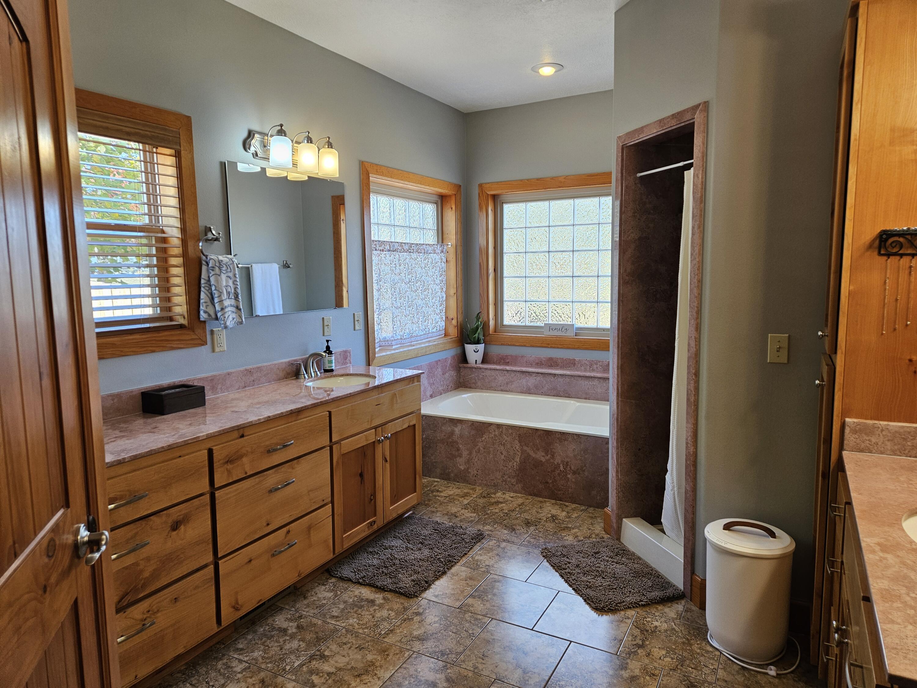 1107 Lake Road Drive Property Photo 18