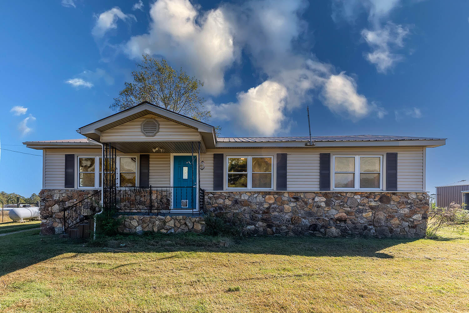 567 New Hope Road Property Photo