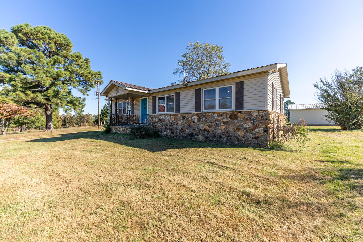 567 New Hope Road Property Photo 3