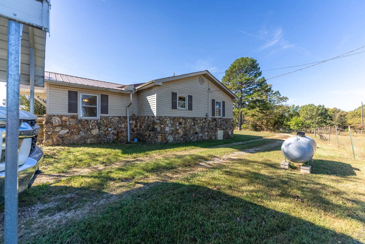 567 New Hope Road Property Photo 5