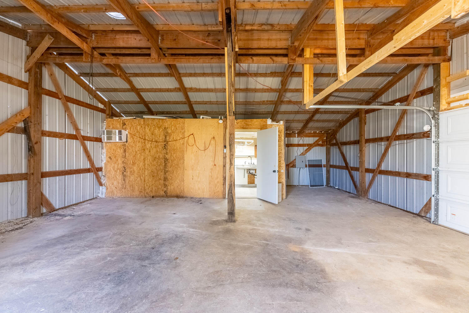 567 New Hope Road Property Photo 32