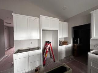 201 Melton Way Property Photo 5