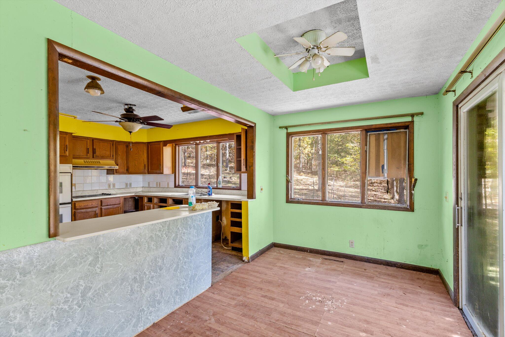 191 Honeysuckle Road Property Photo 7