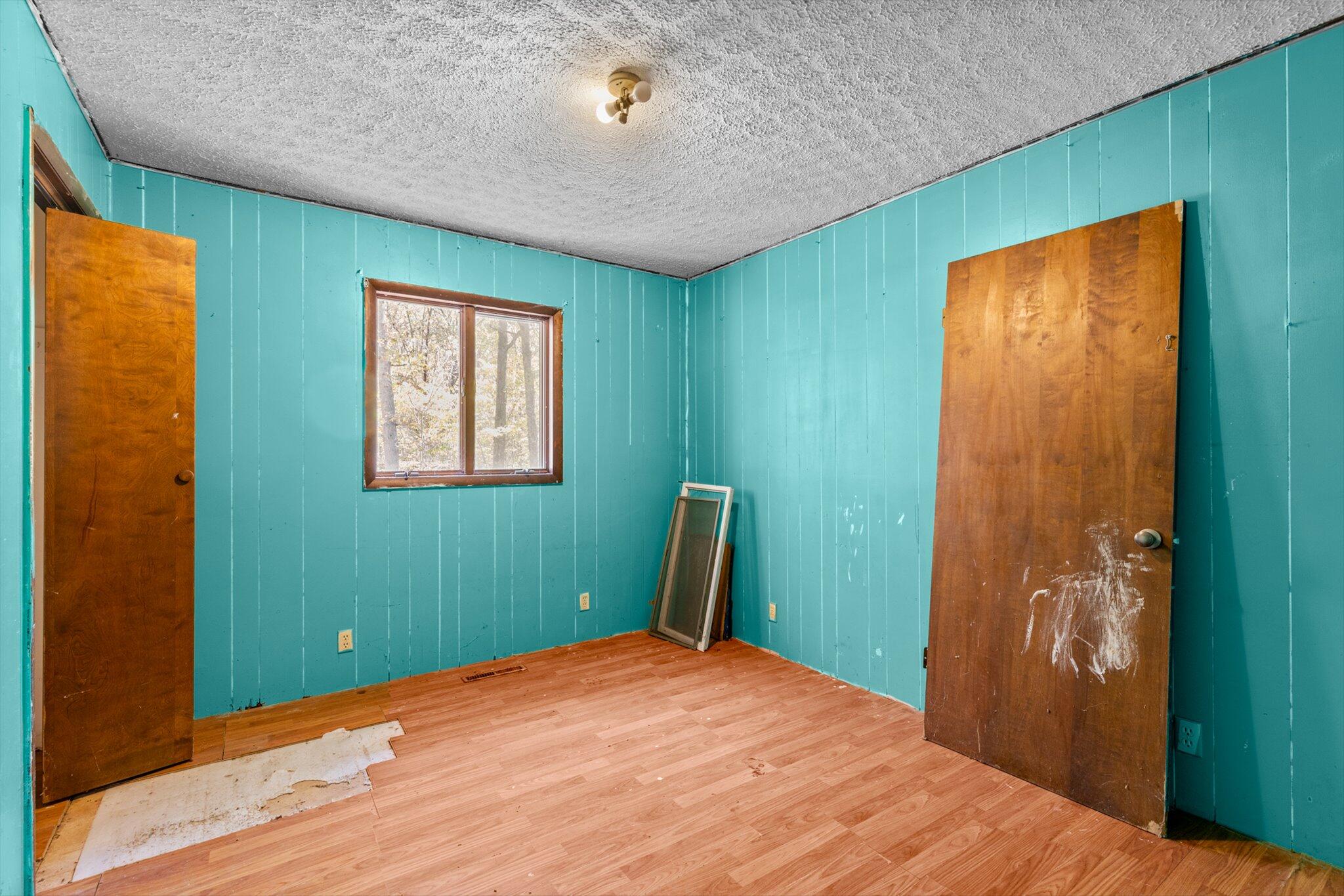 191 Honeysuckle Road Property Photo 11