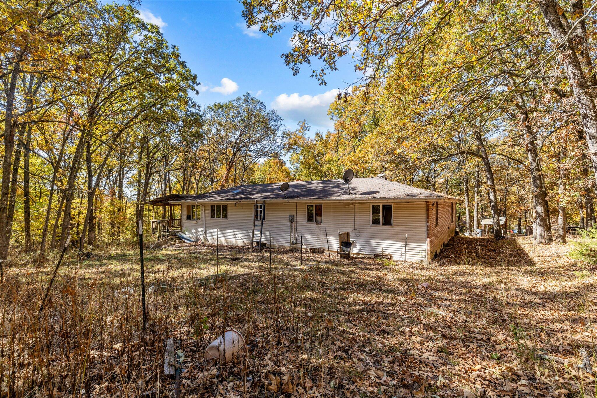191 Honeysuckle Road Property Photo 22