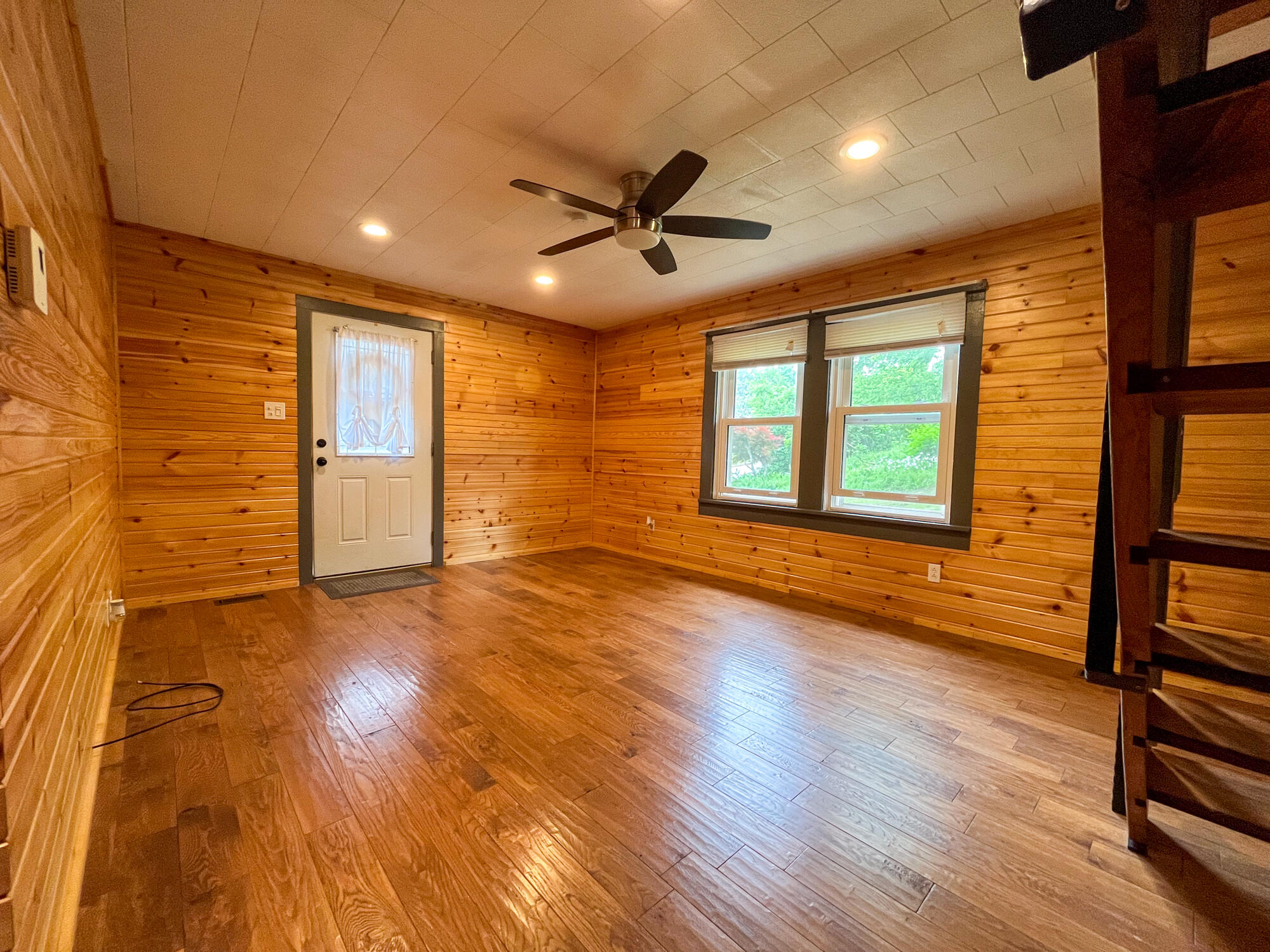 1025 Woodland Avenue Property Photo 4