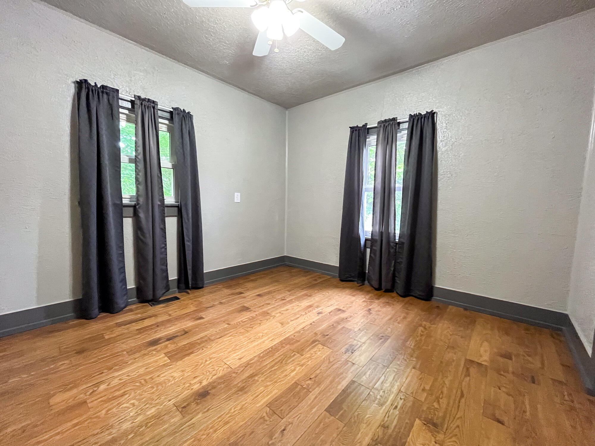 1025 Woodland Avenue Property Photo 12