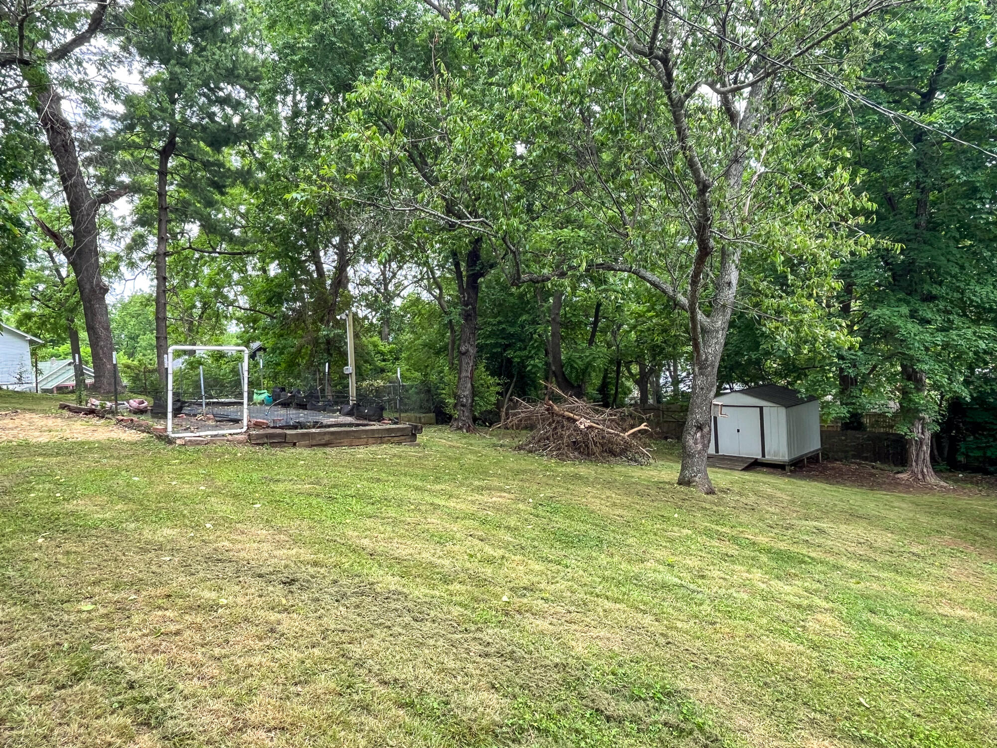 1025 Woodland Avenue Property Photo 36