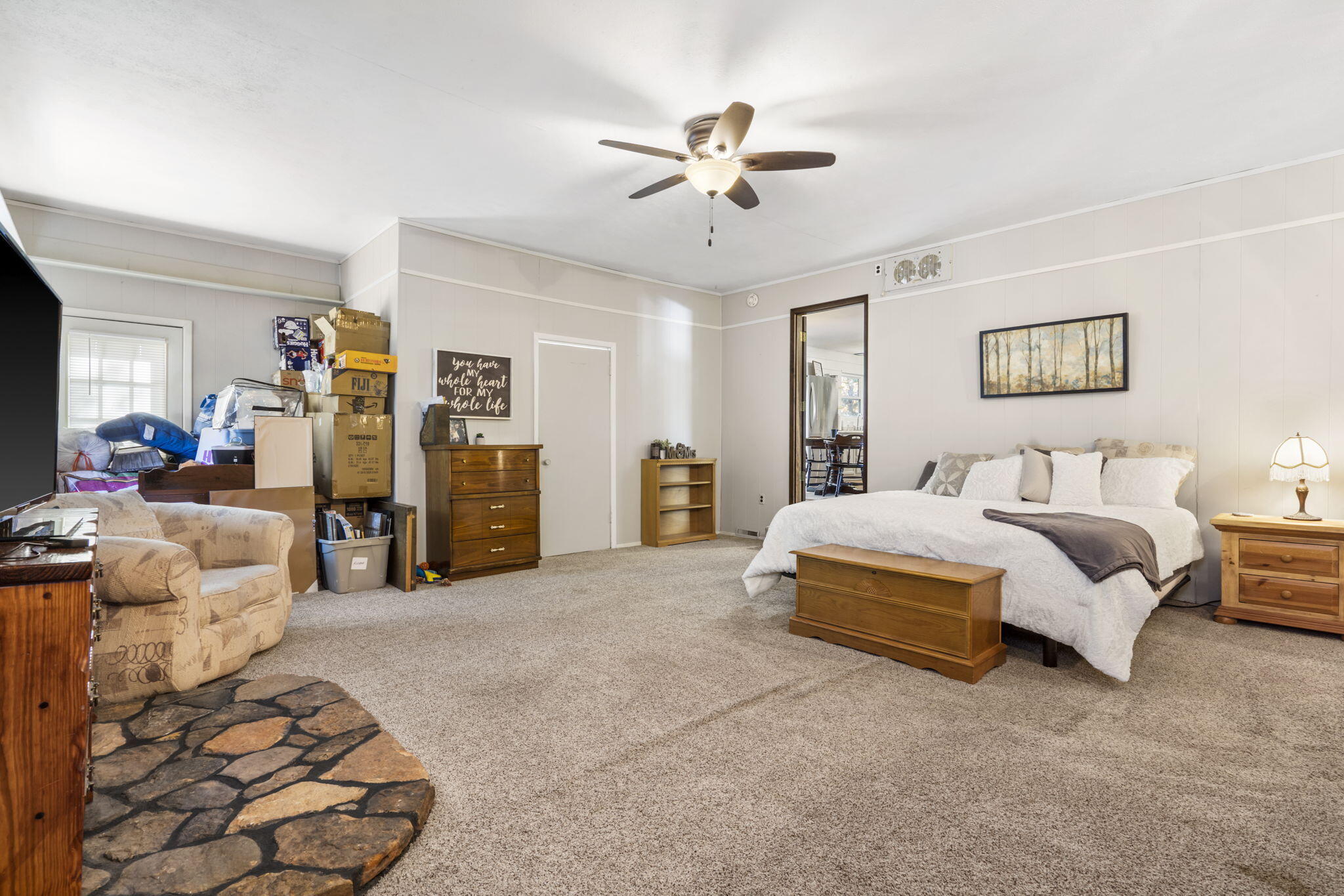 225 Elim Street Property Photo 2