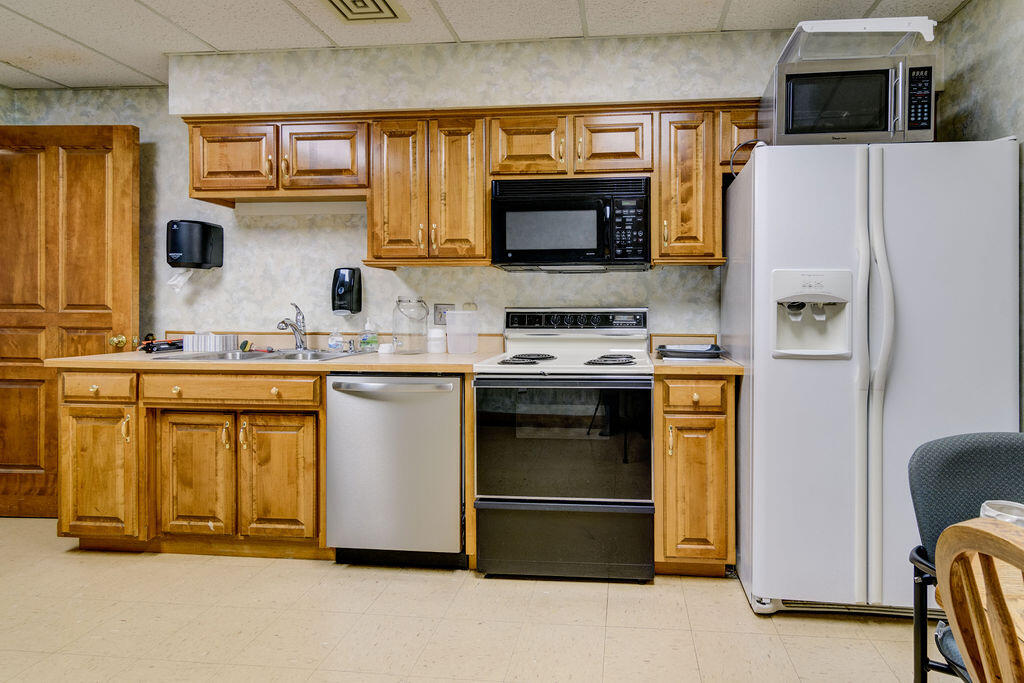7509 State Highway 14 Property Photo 22