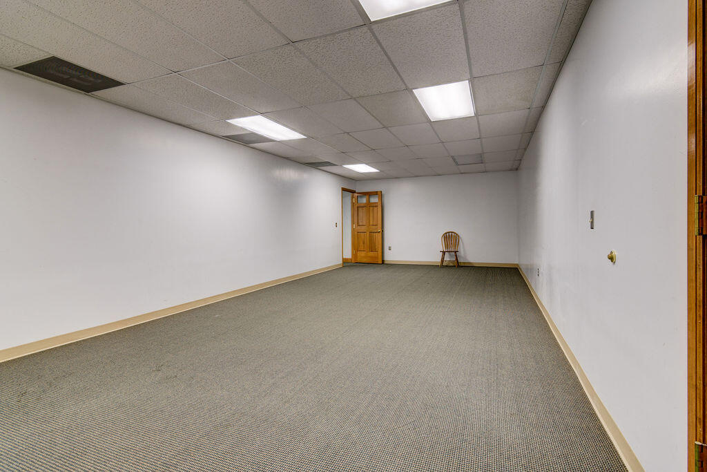 7509 State Highway 14 Property Photo 24