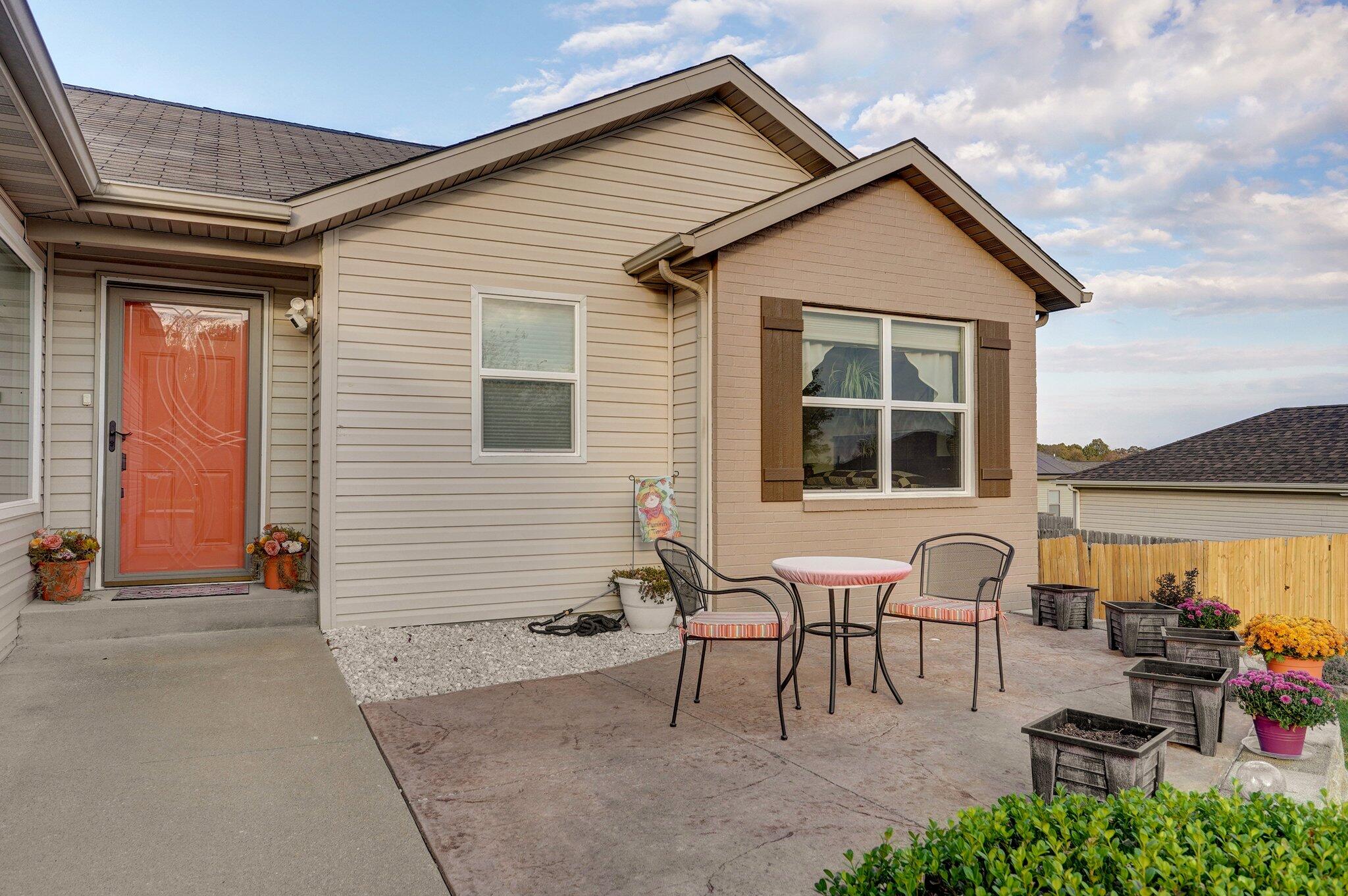 397 Micahs Crossing Property Photo 4