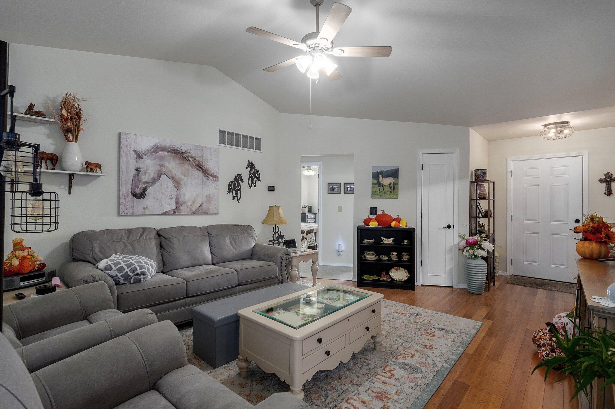 397 Micahs Crossing Property Photo 6