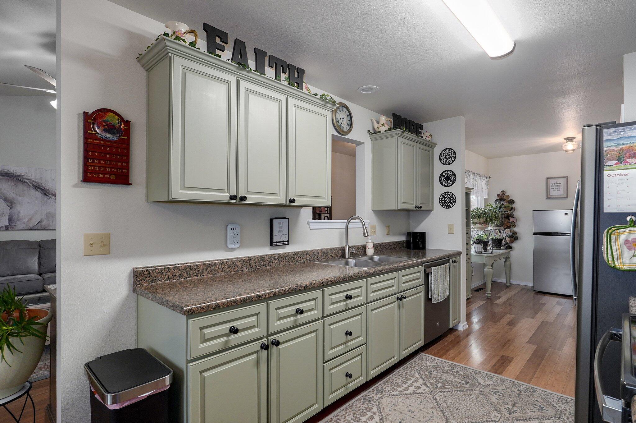 397 Micahs Crossing Property Photo 11