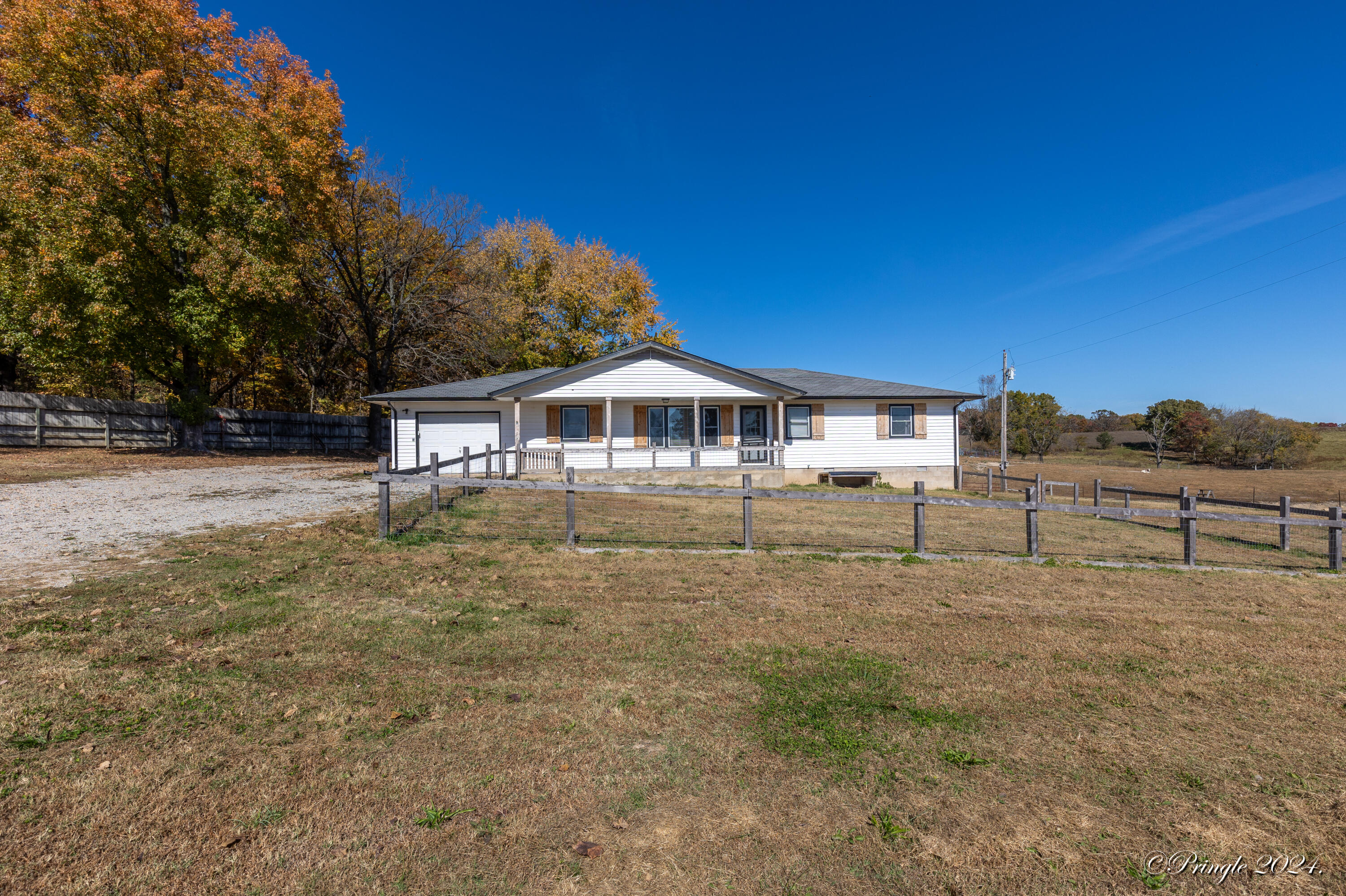 46681 State Route 14 Property Photo 1