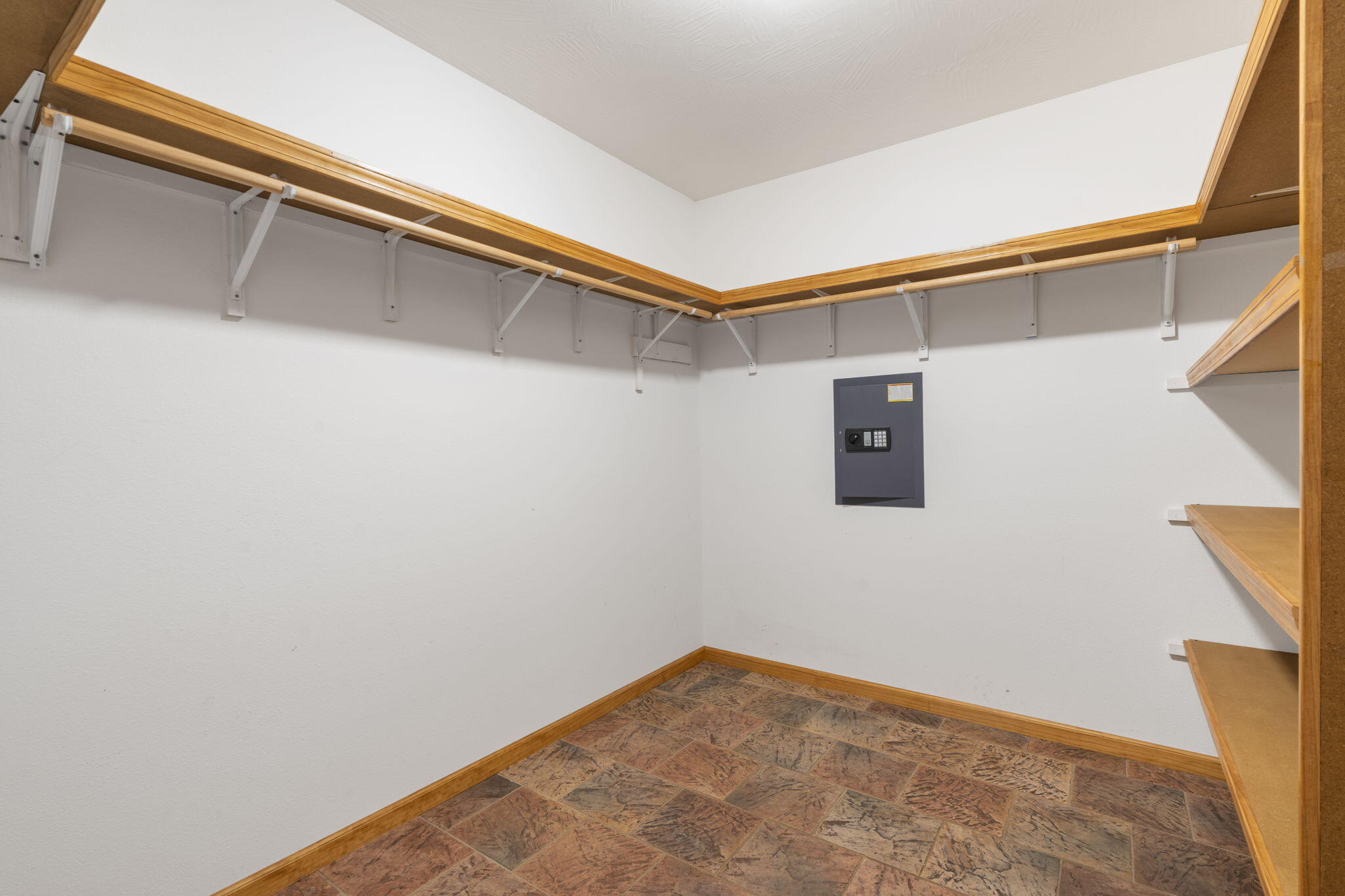55 Lovers Lane Property Photo 26