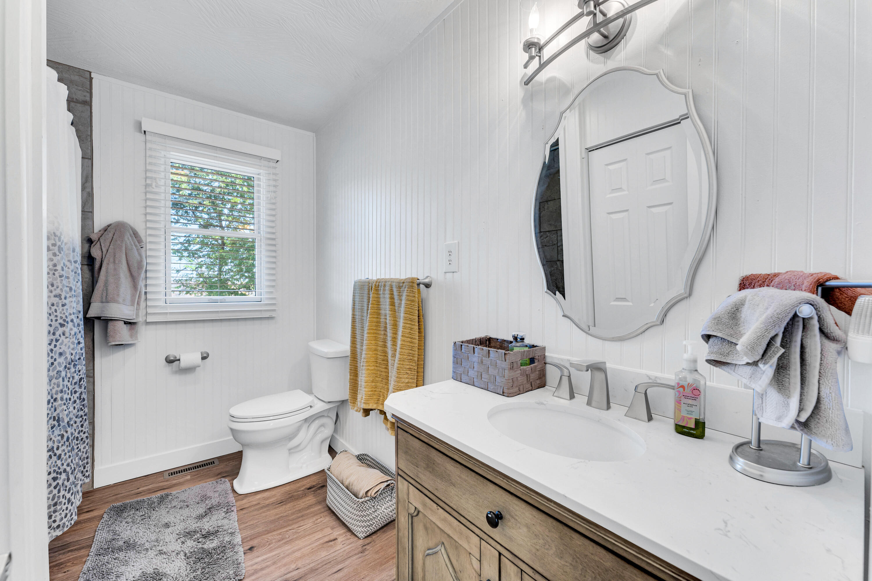 1301 Sanders Road Property Photo 22