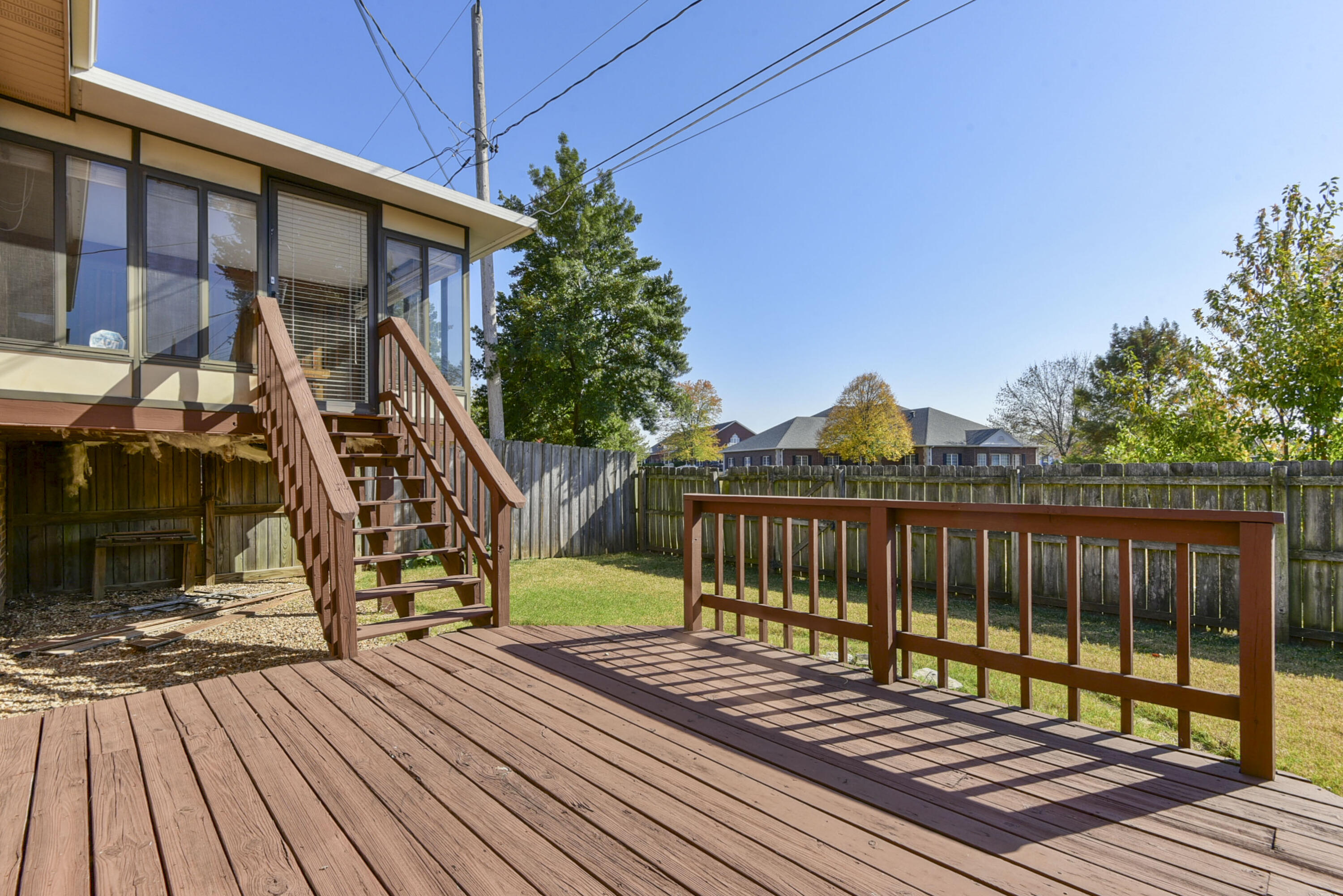 1462 East Powell Street Property Photo 35