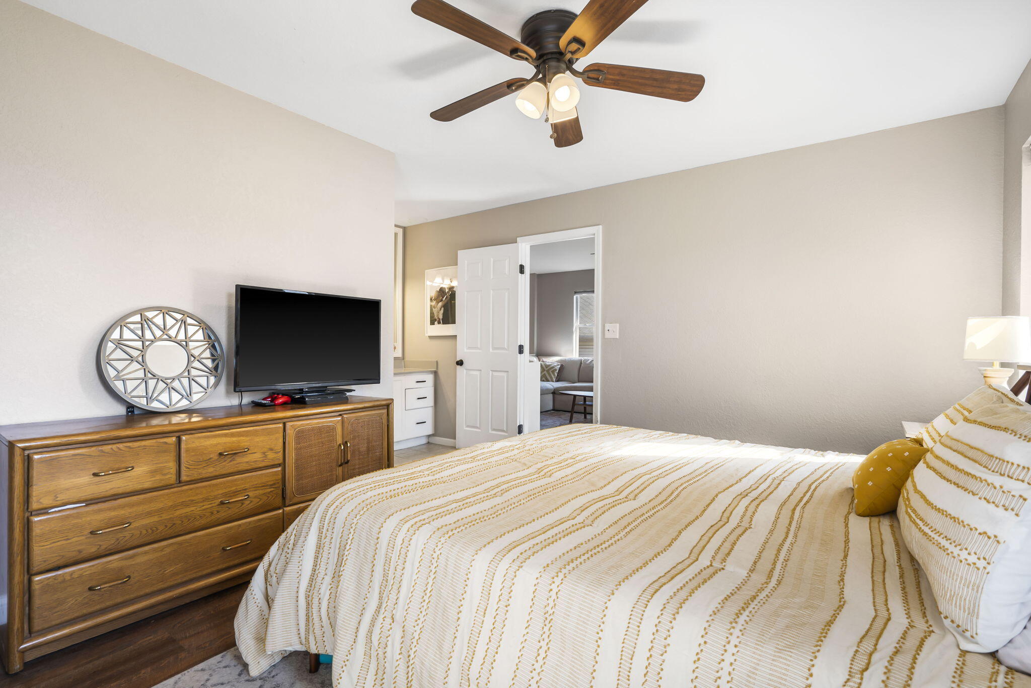 250 Fox Ridge Road Property Photo 20