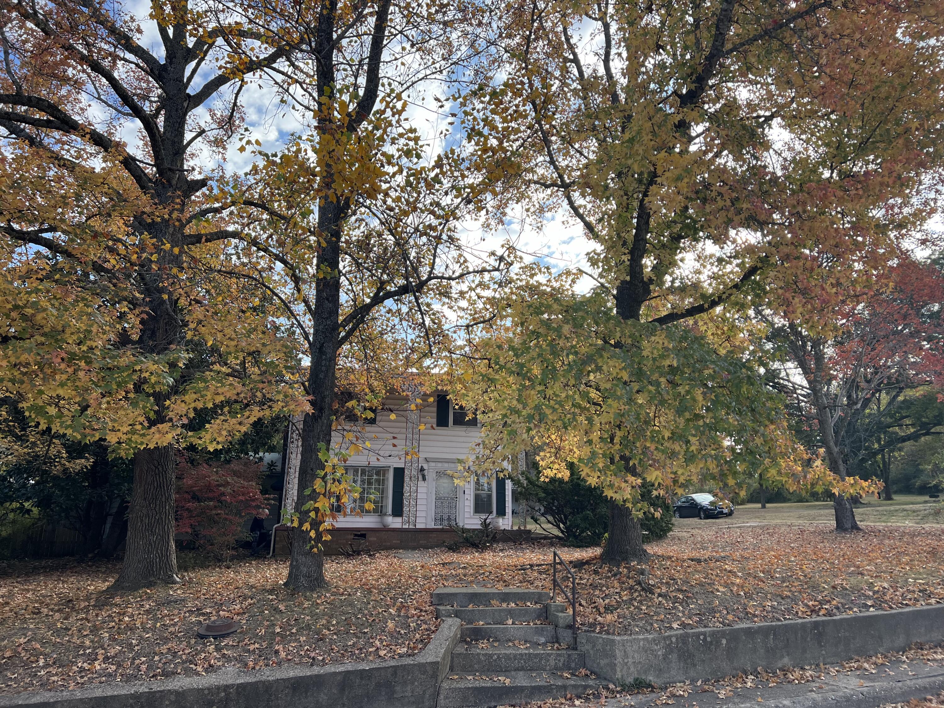 106 South Mansfield Road Property Photo