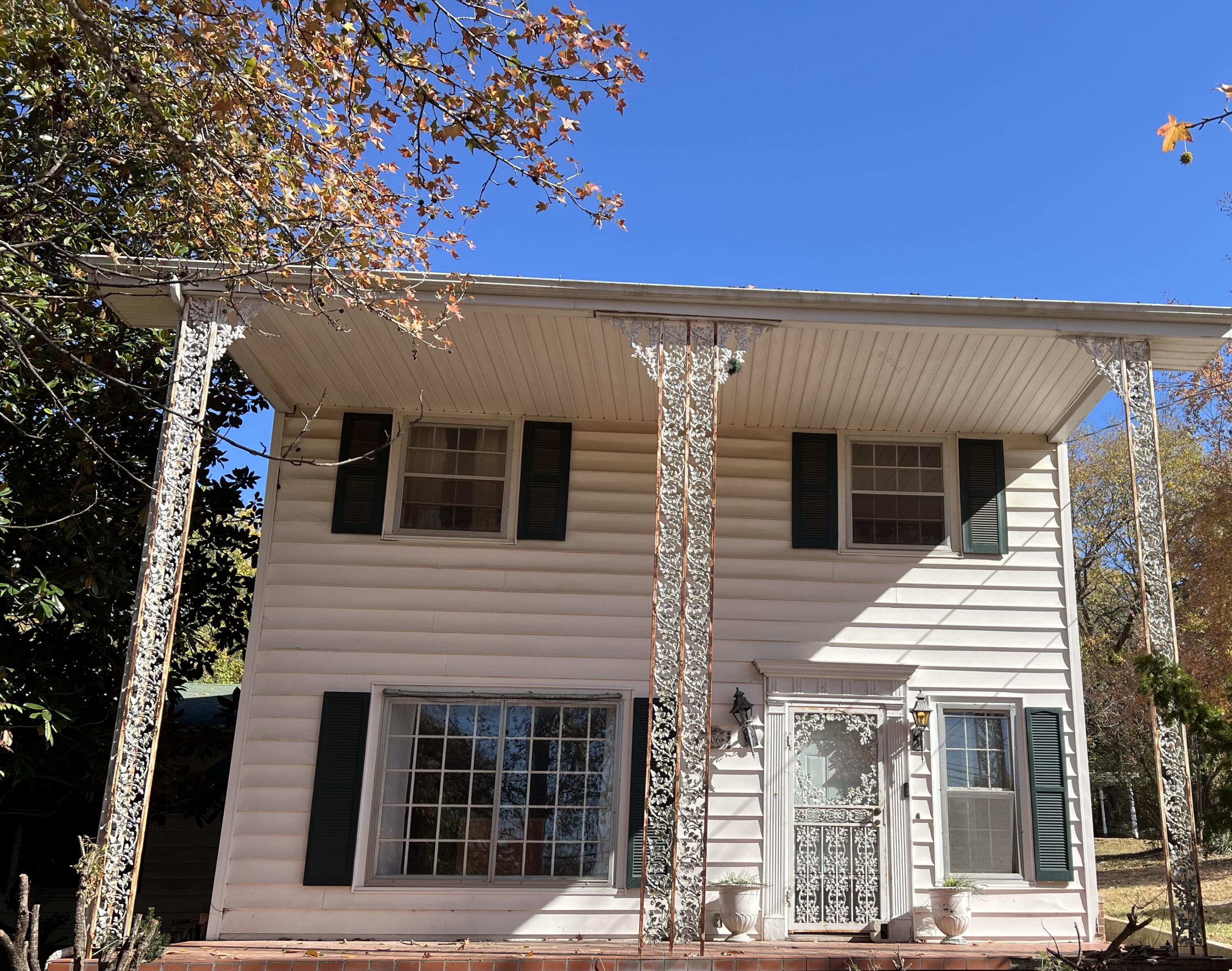 106 South Mansfield Road Property Photo 4