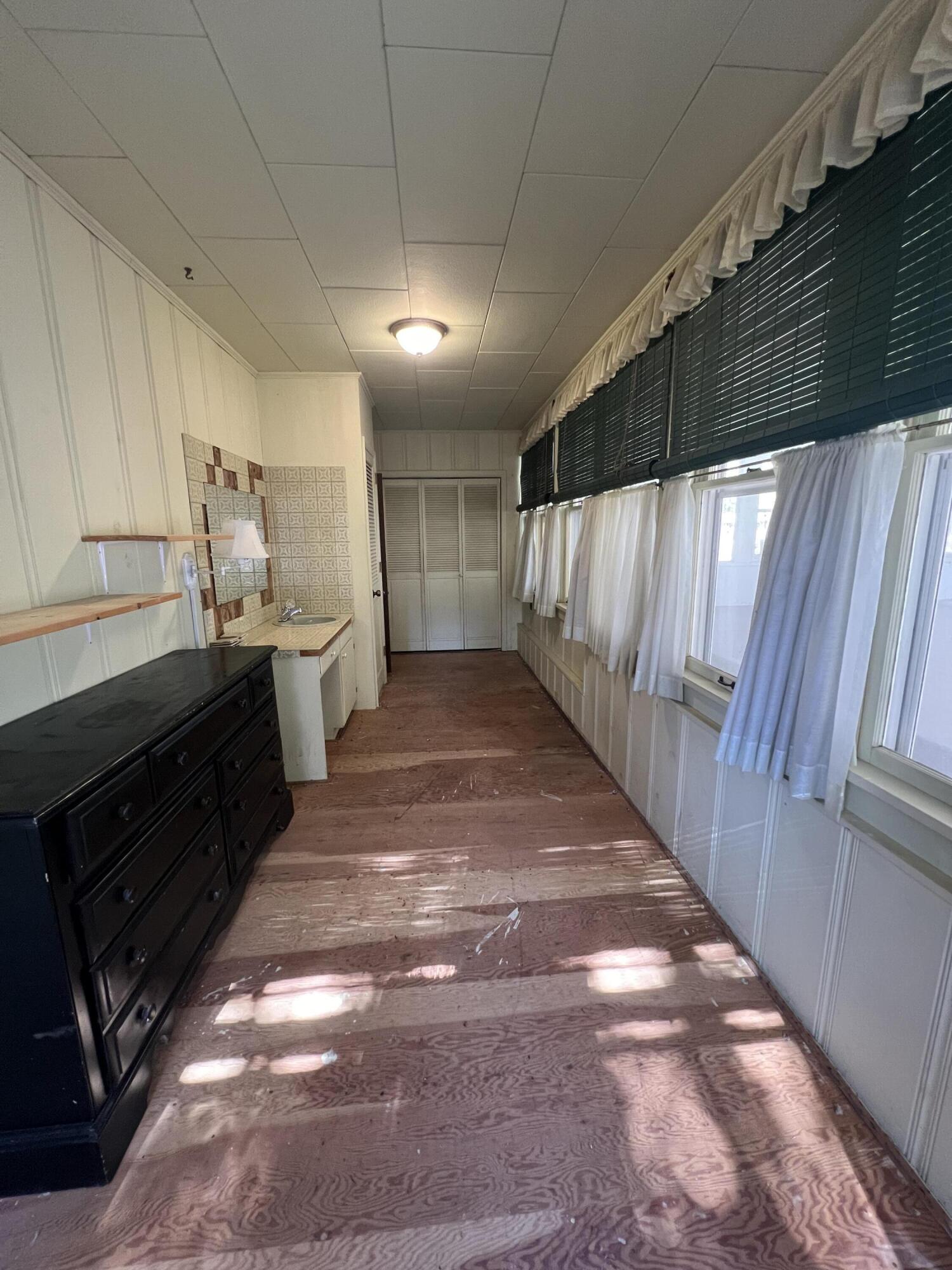 106 South Mansfield Road Property Photo 22
