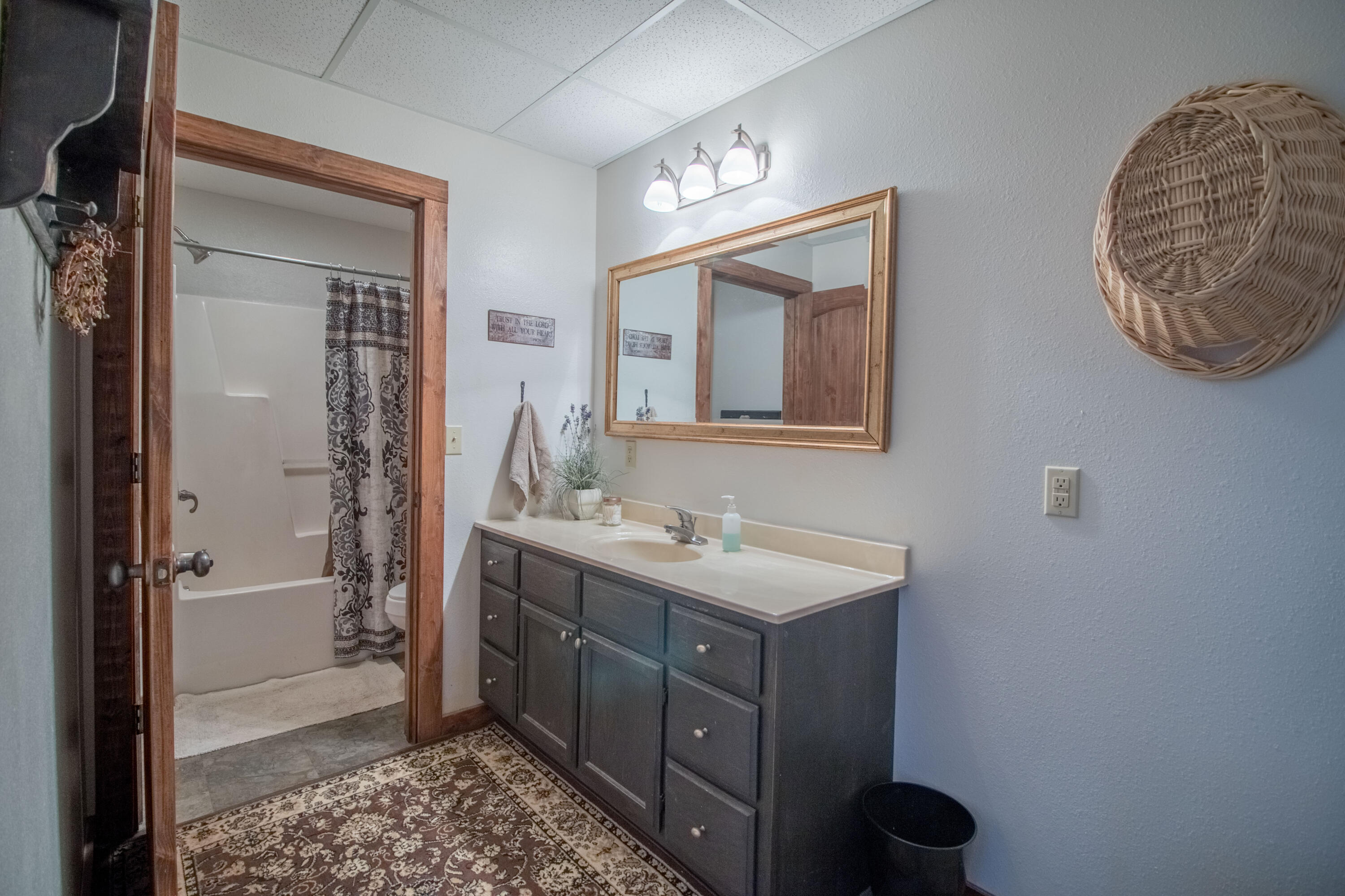5800 Carter Drive (option 1) Property Photo 42