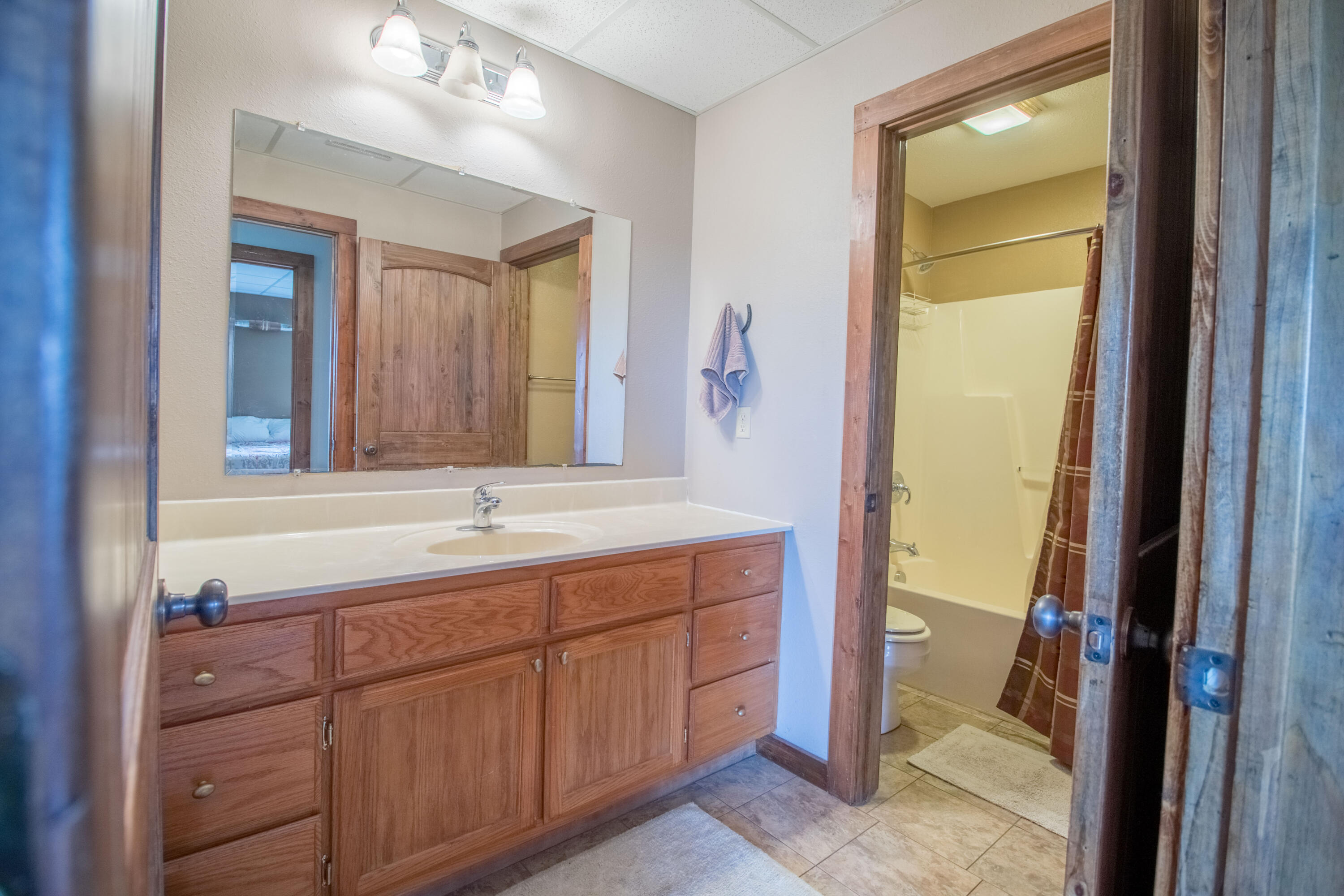 5800 Carter Drive (option 1) Property Photo 44