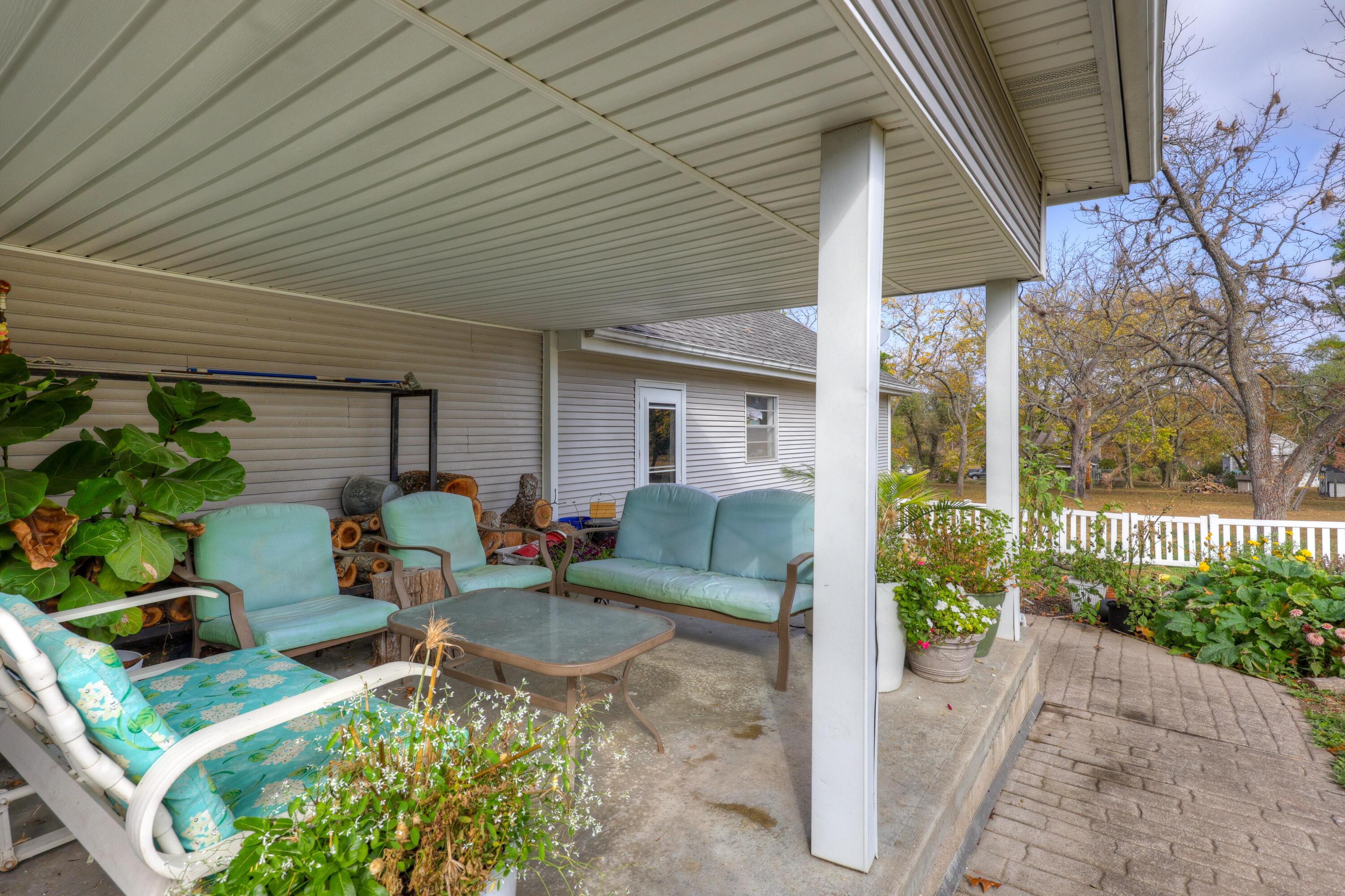 5910 South Baker Boulevard Property Photo 12