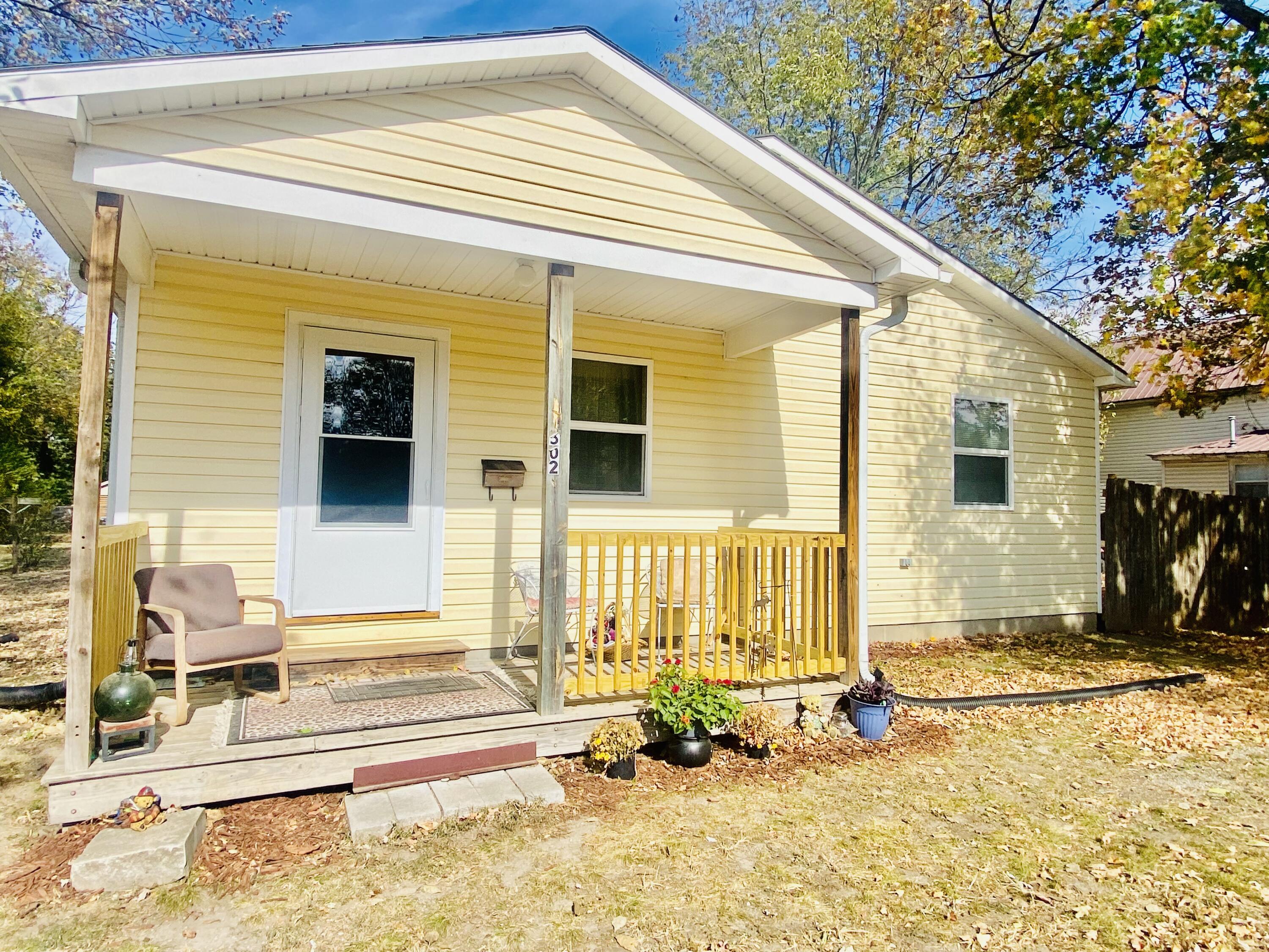 502 Maple Street Property Photo 3