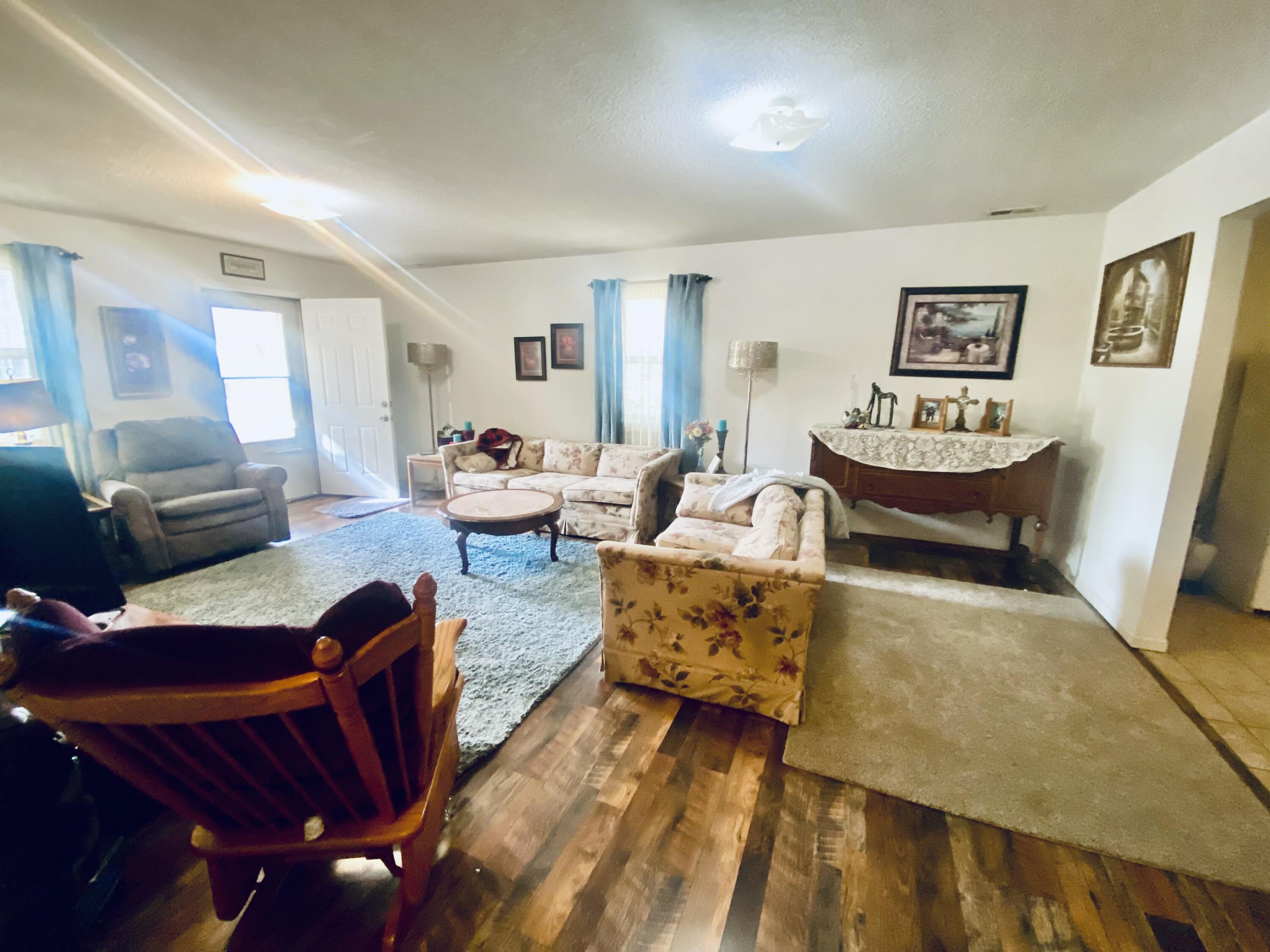 502 Maple Street Property Photo 12