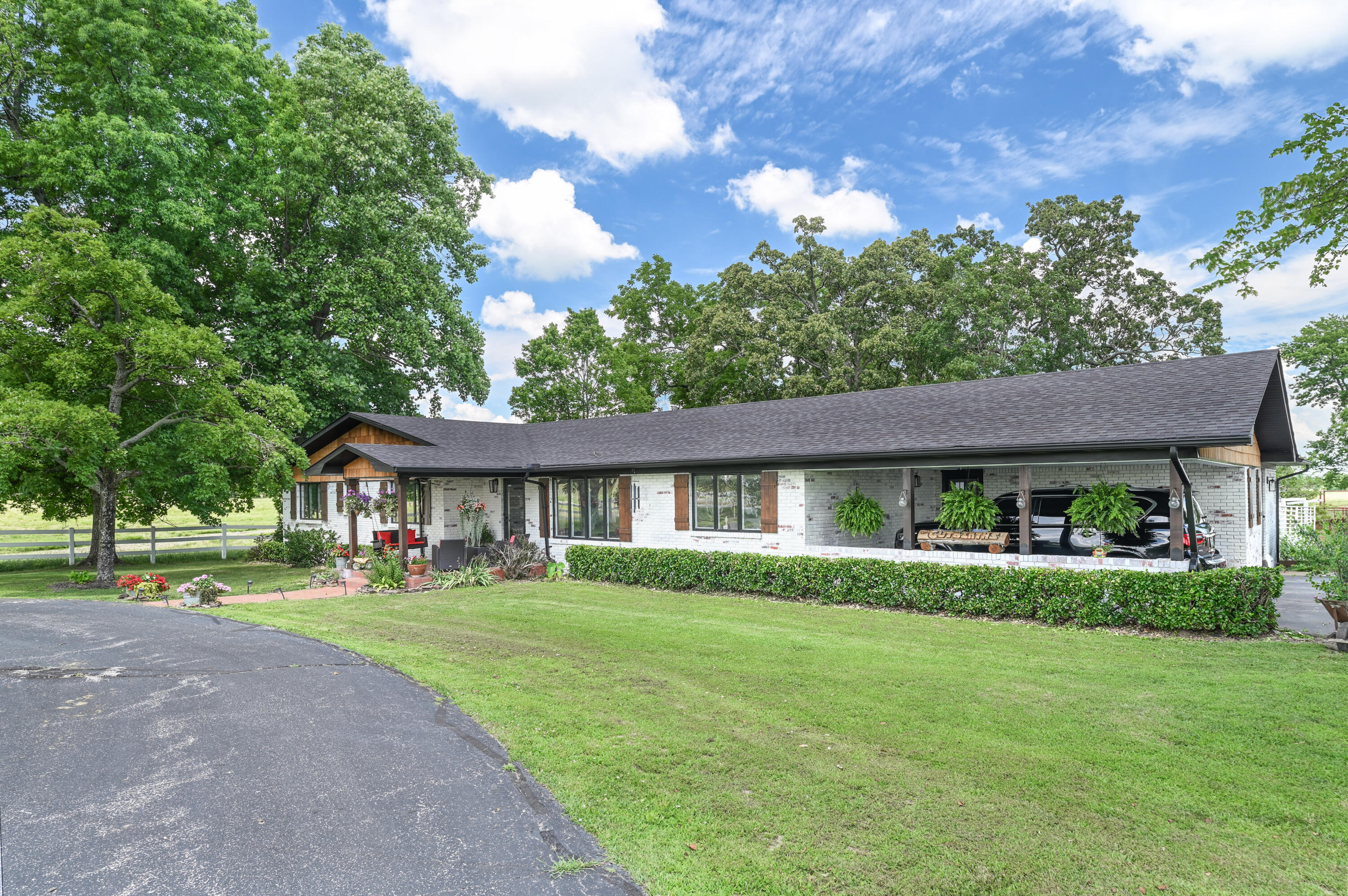15778 Lawrence 2130 Property Photo 4