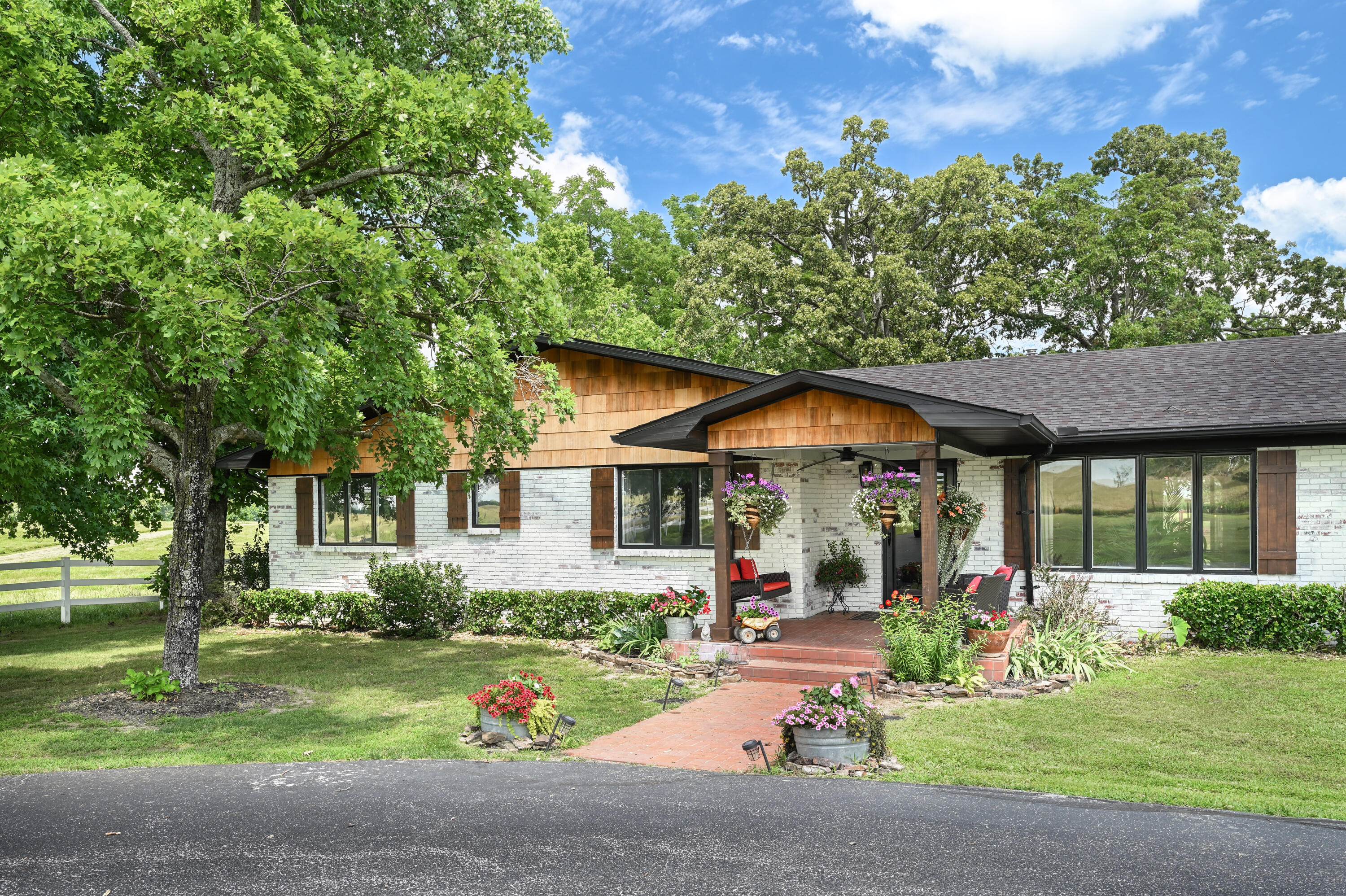 15778 Lawrence 2130 Property Photo 6