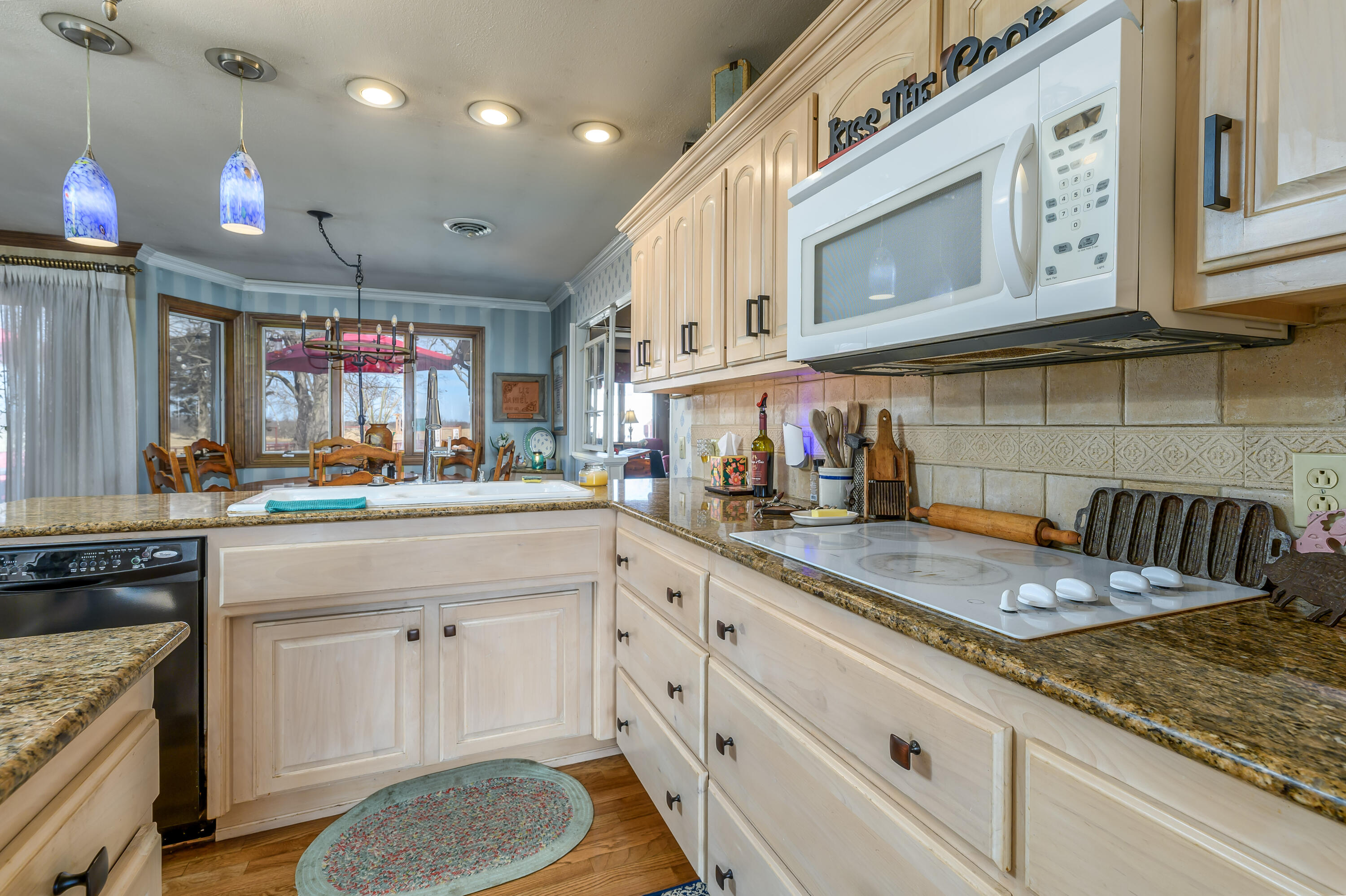 15778 Lawrence 2130 Property Photo 17