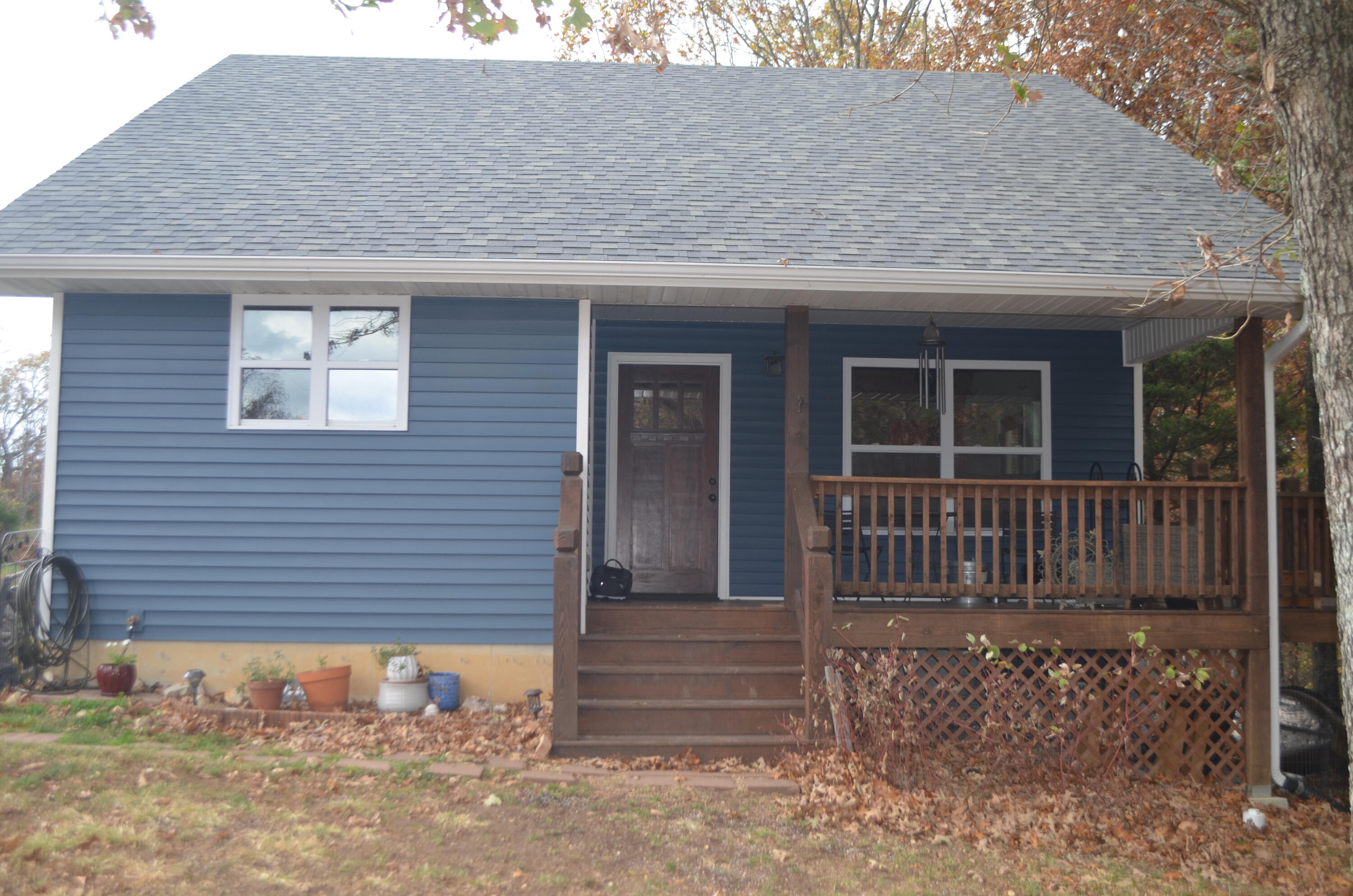 4435 Olga Road Property Photo 2