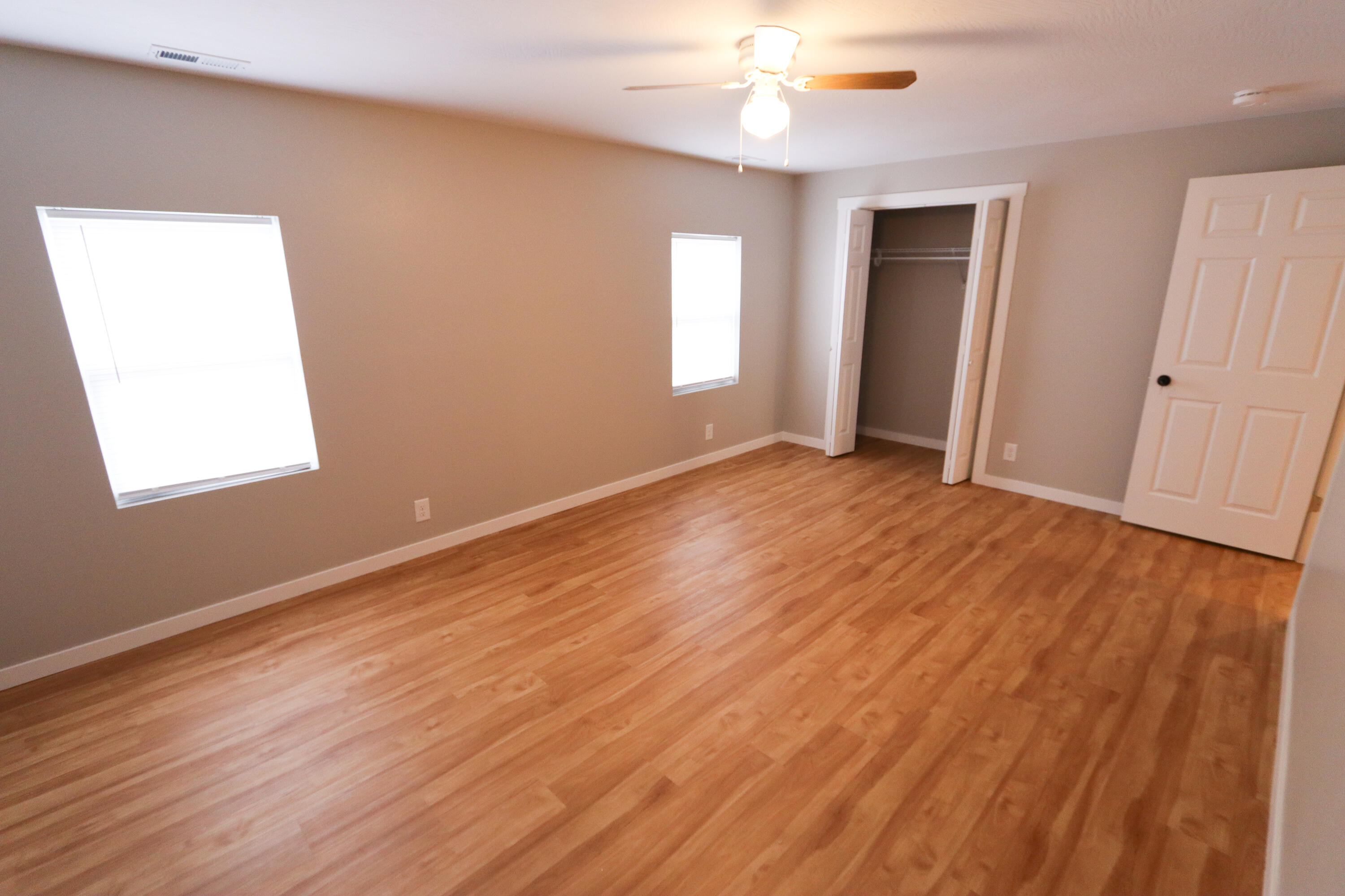 118 North Elgin Avenue Property Photo 17