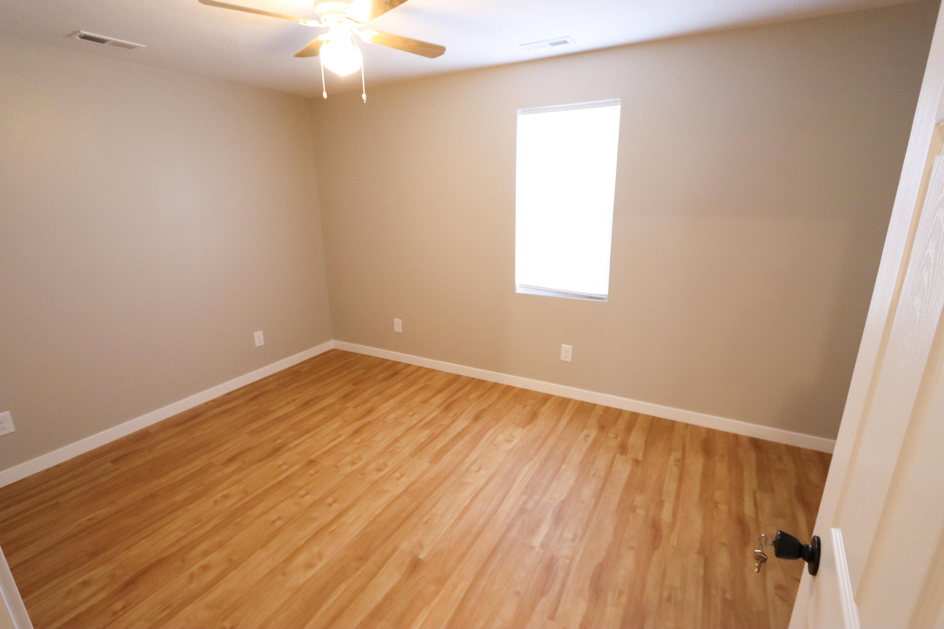 118 North Elgin Avenue Property Photo 21