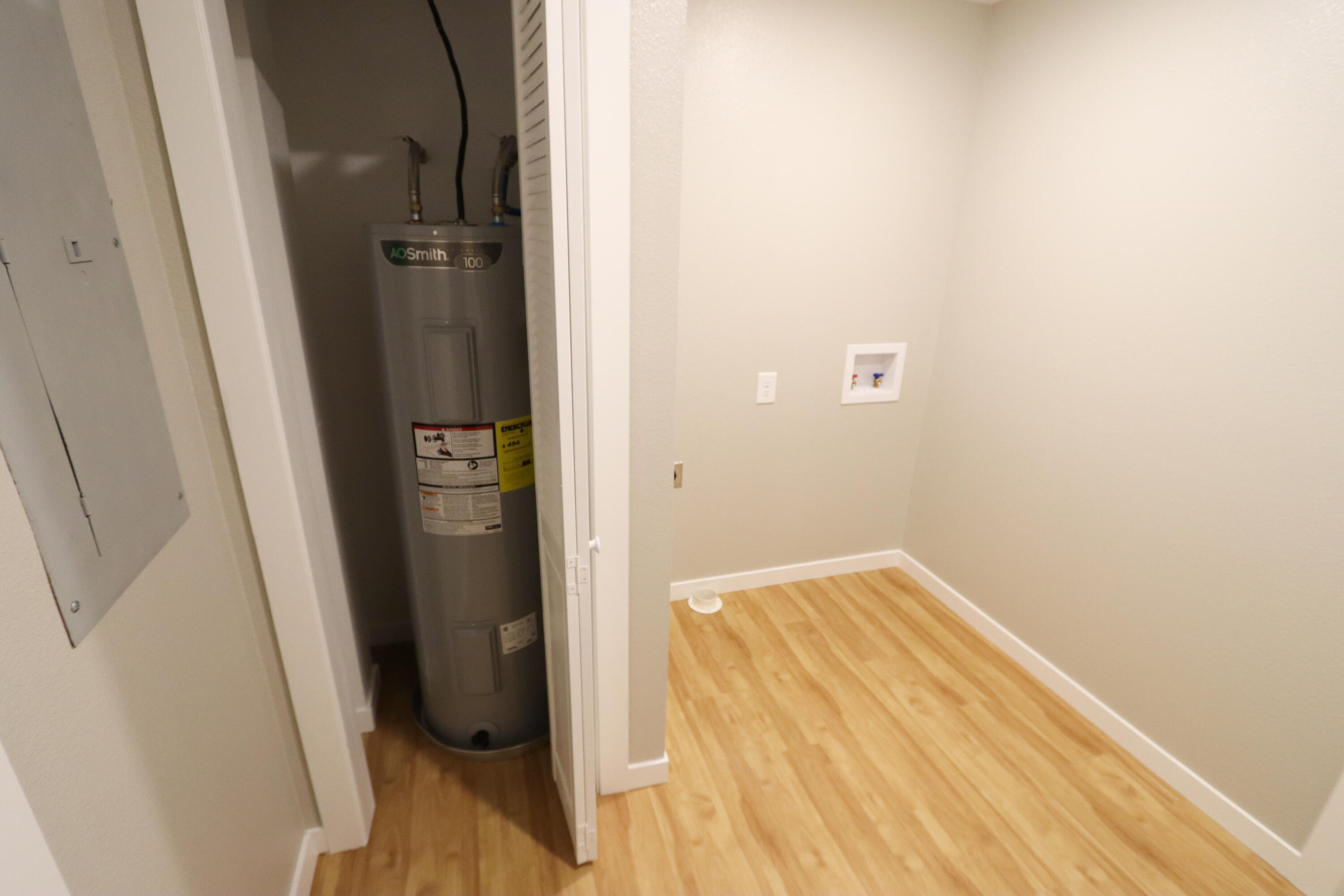 118 North Elgin Avenue Property Photo 25